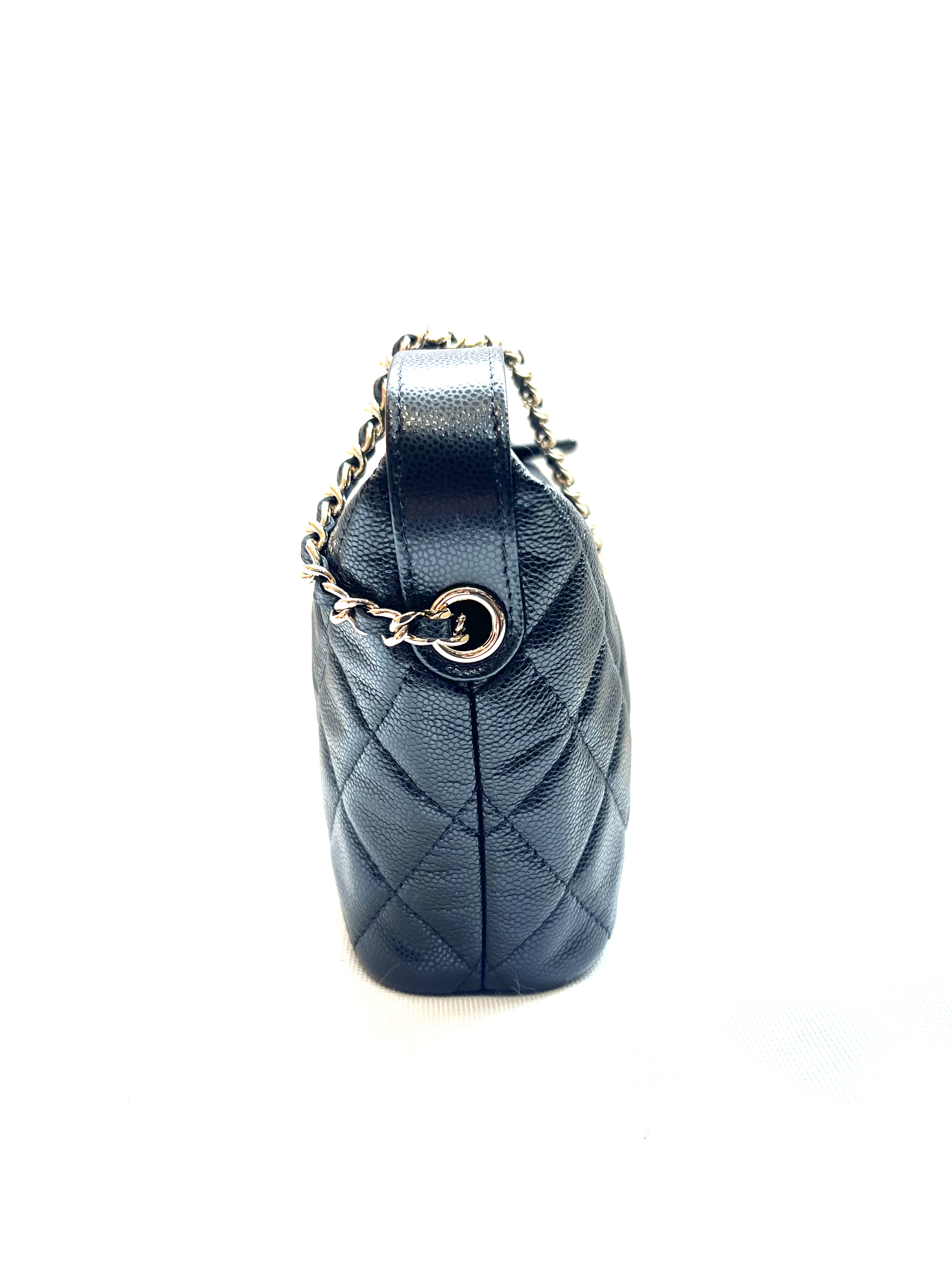 Pre-Owned CHANEL Hobo Bag / Product Code: 26041640