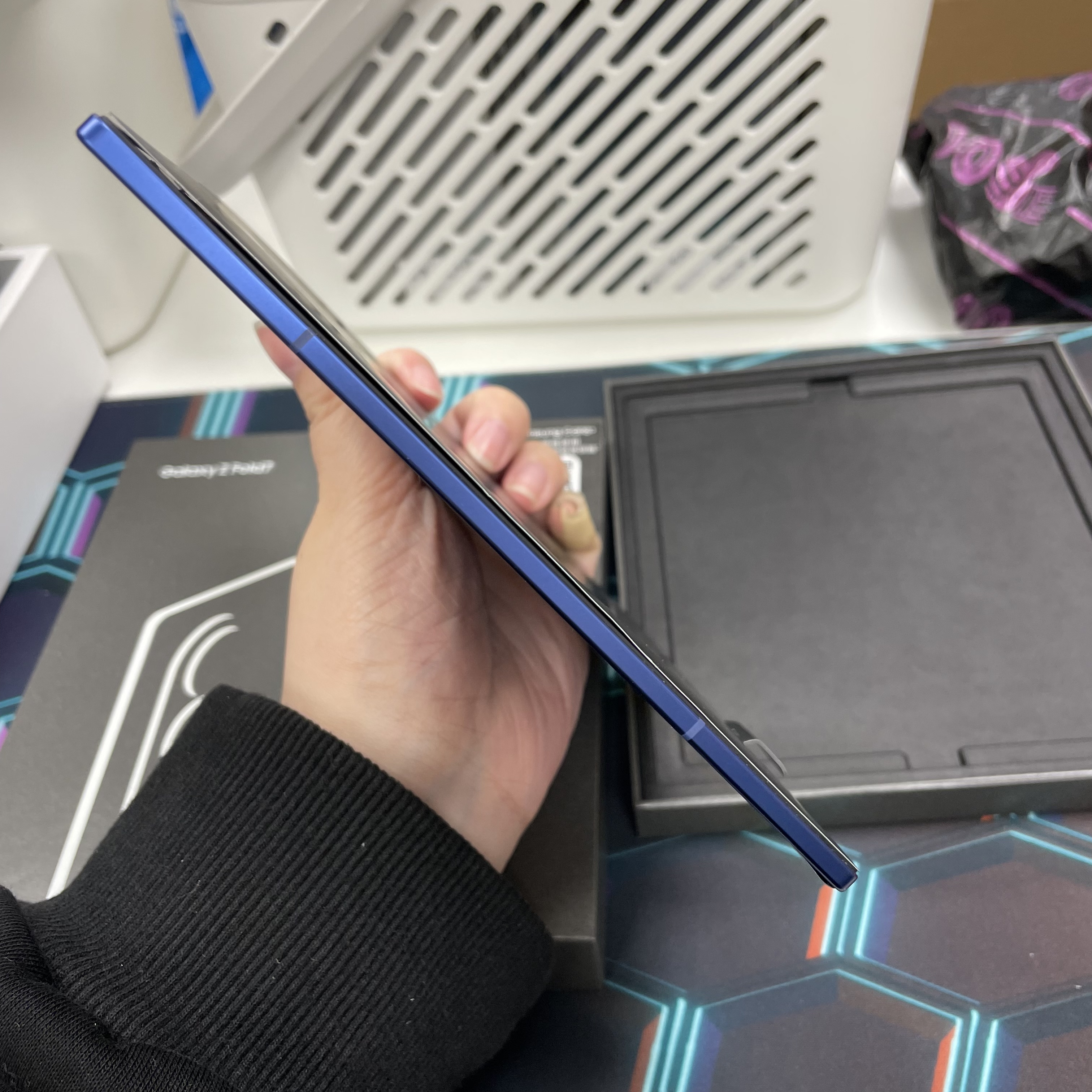 *6084 Galaxy Z Fold 7 勁靚機 16+1TB 藍色 blue