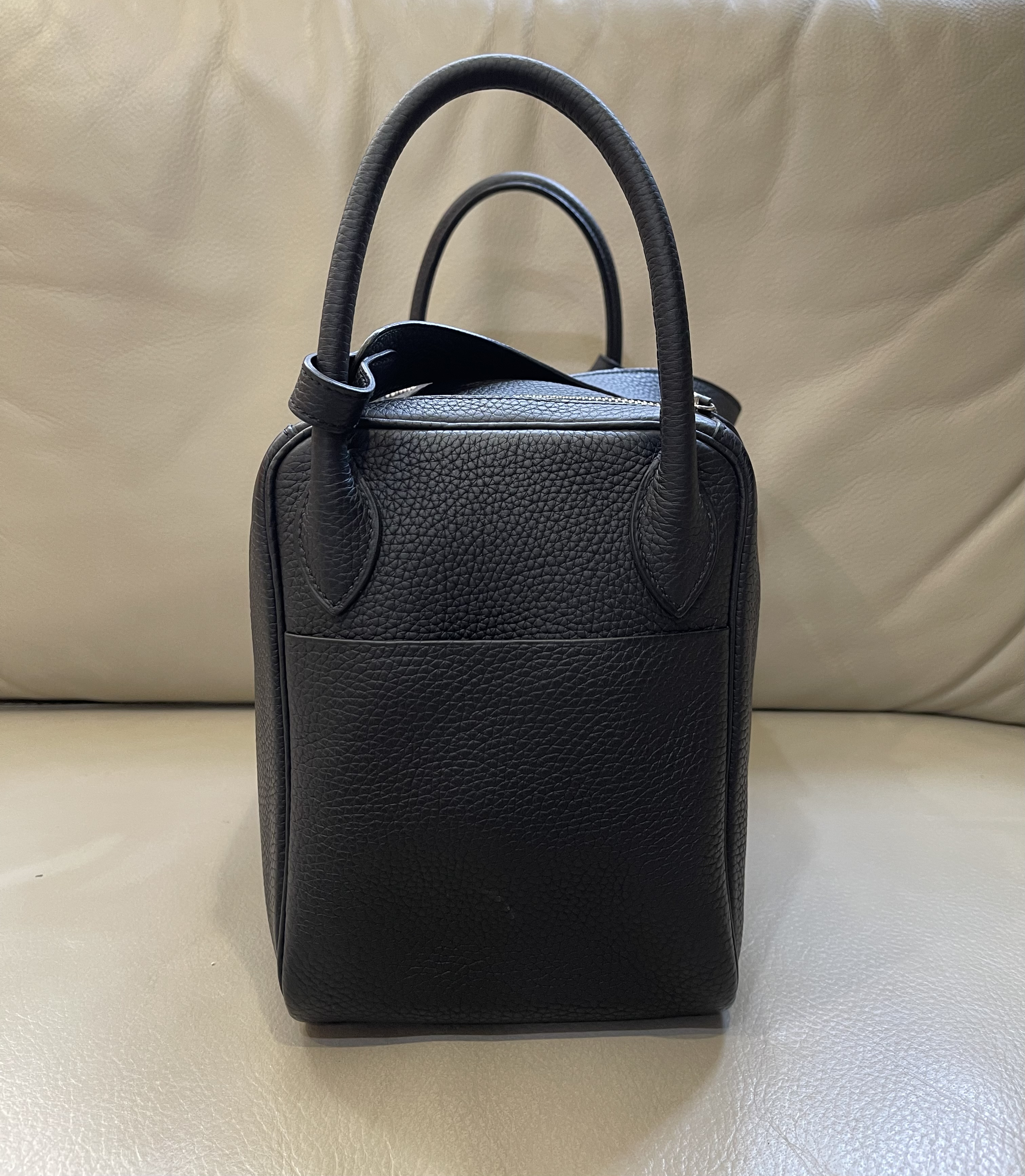 Pre-owned Hermès Lindy 30 / stamp A Product Code: 26031409