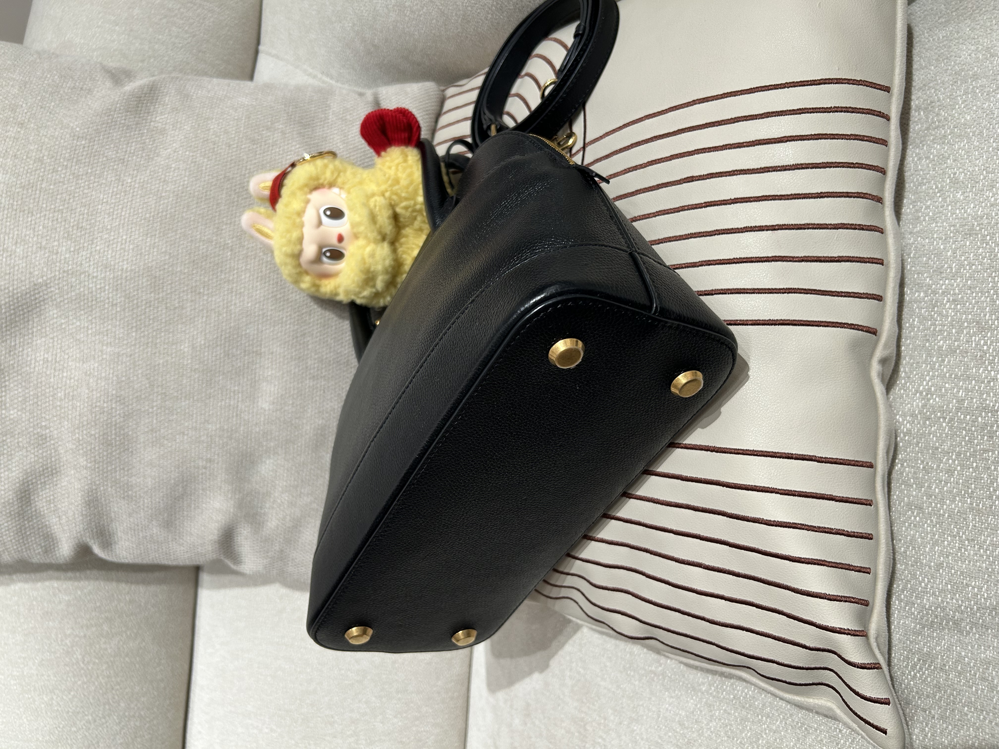 Balenciaga Ville 2way Bag 黑色牛皮 100%Authentic, 98%New ✅Key Lock✅Dust bag