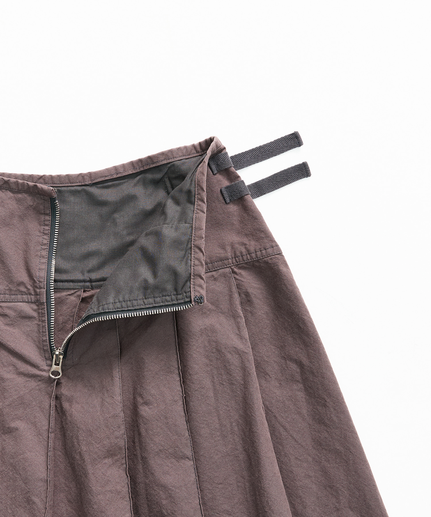 999HUMANITY - BLEACHED PLEATS SKIRT (CHARCOAL)