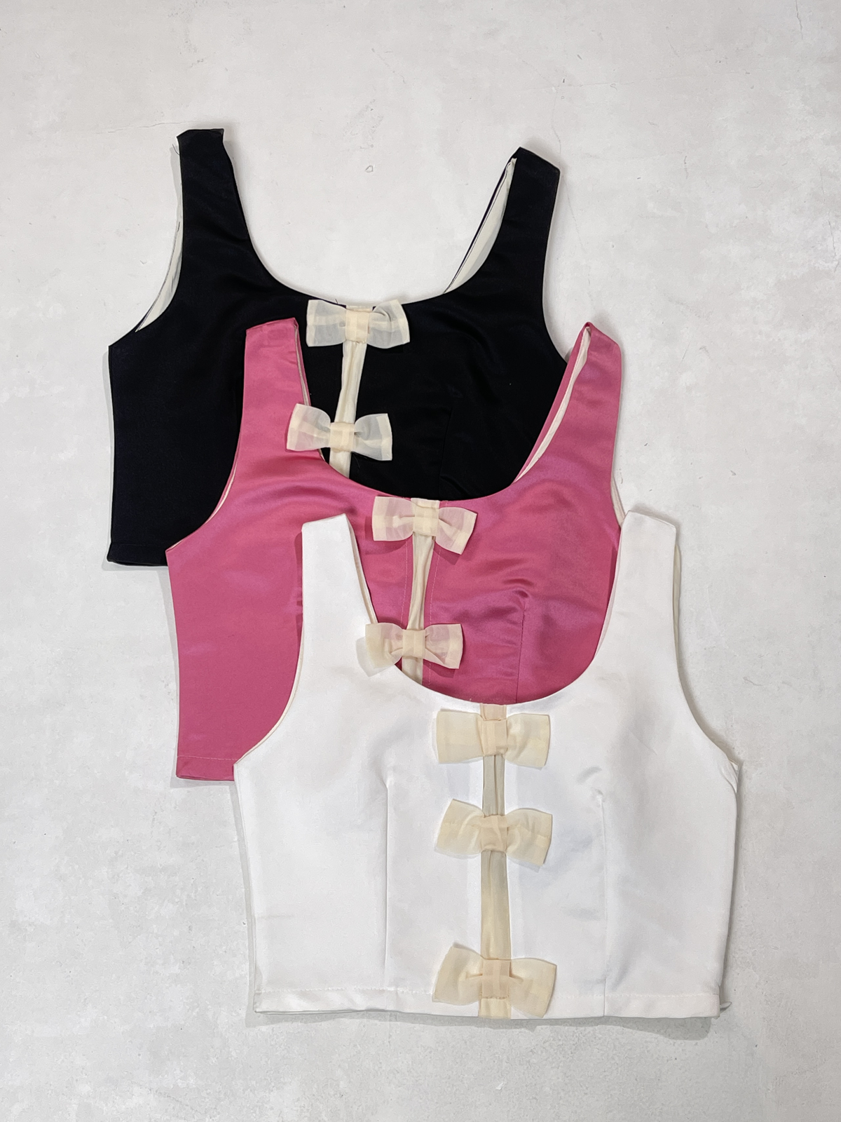 Bow Statement Top M102