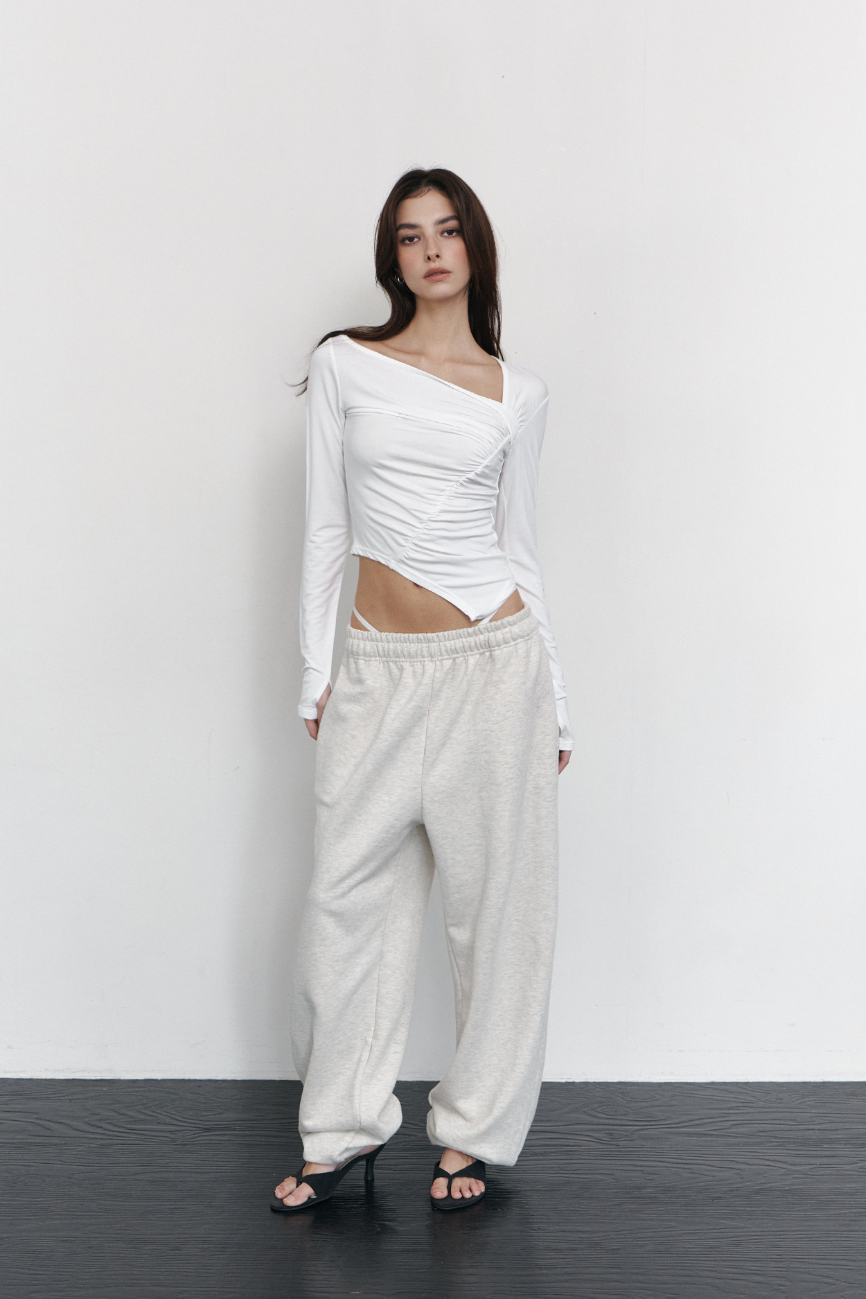 pleaseNOFOLLOW - Sadie Unbal Shirring Long Sleeve Top (White)