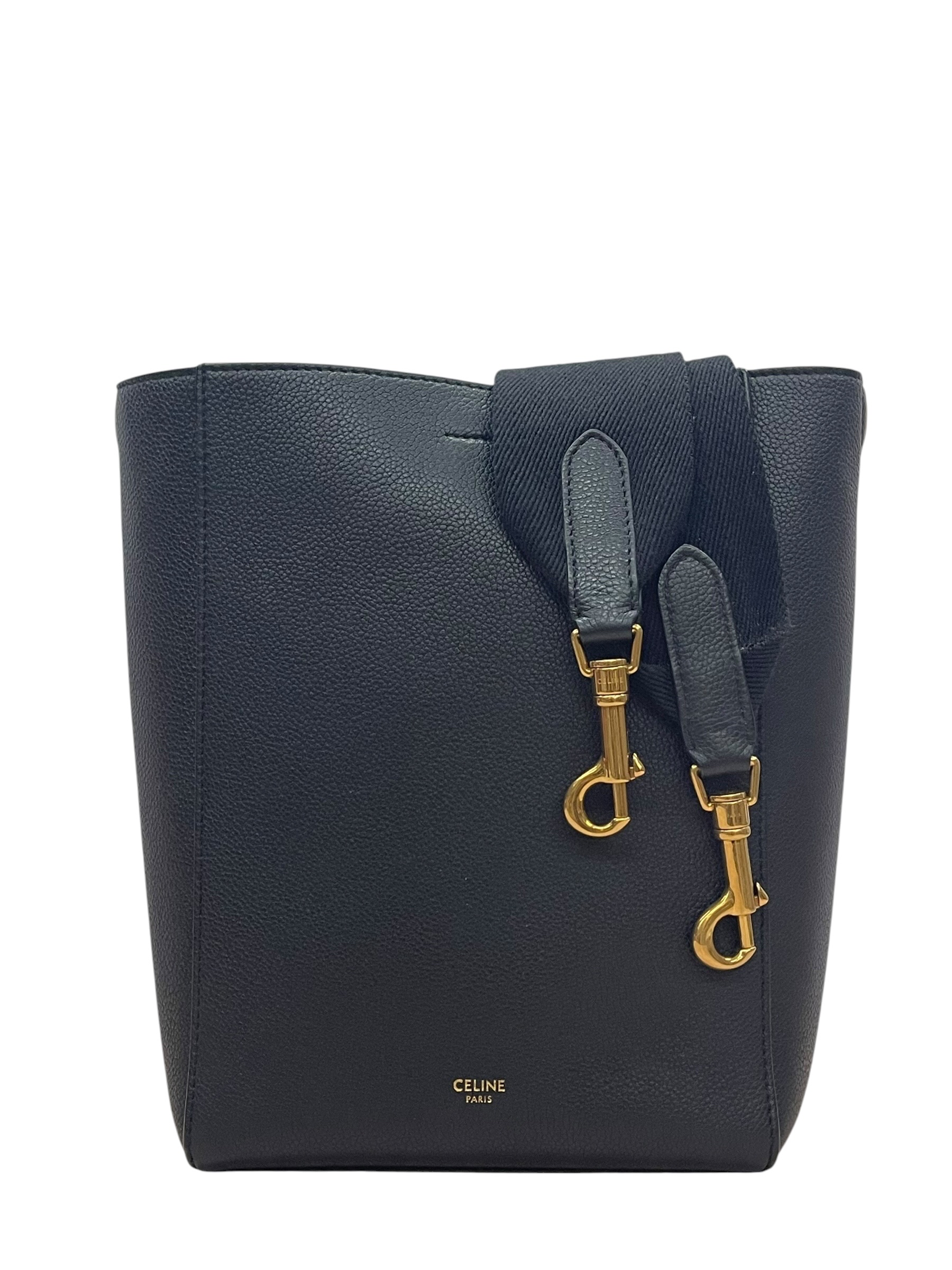 Pre-owned Celine Sangle Bucket Bag / Product Code: 081304