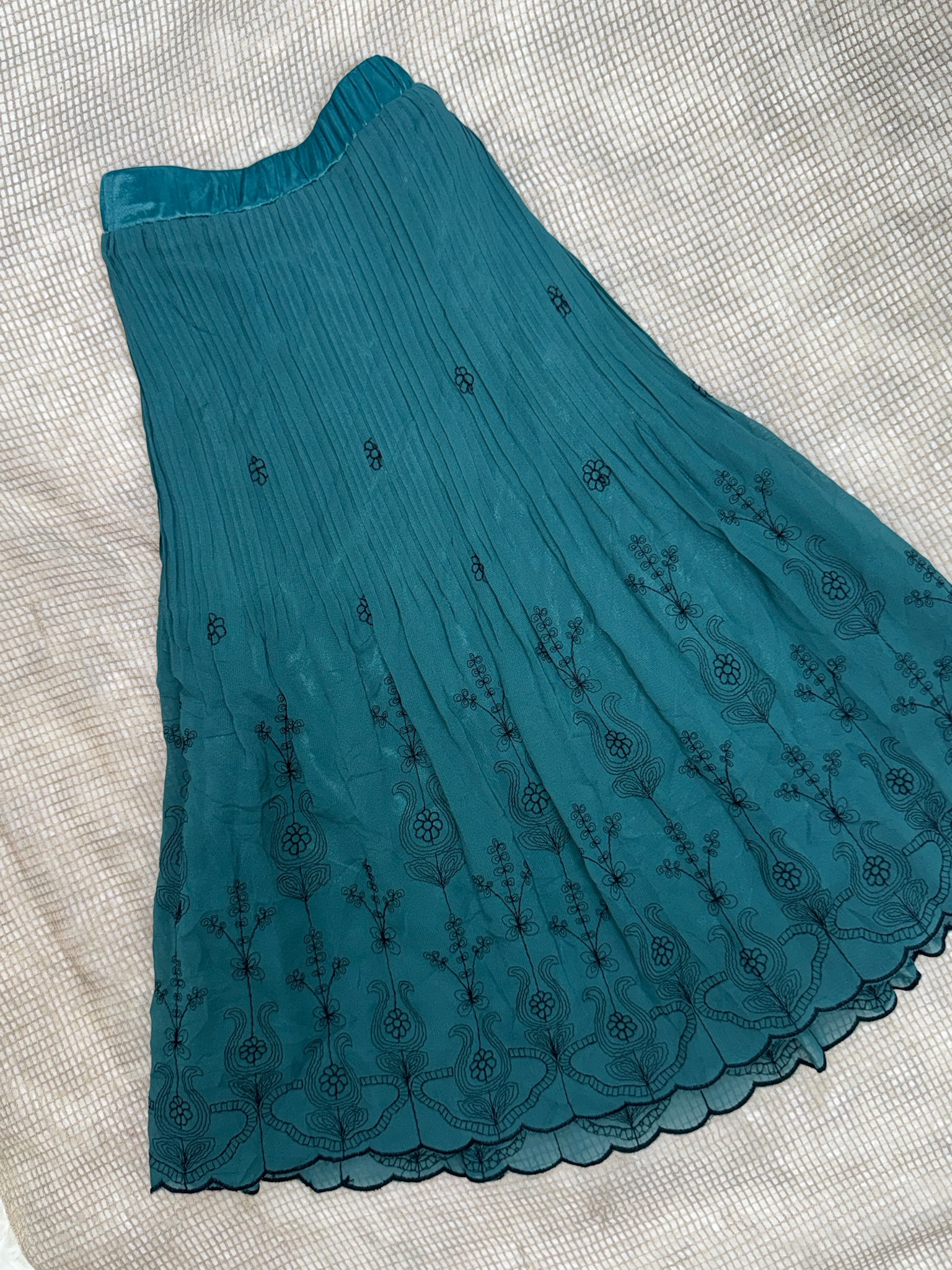 Fairycore Peacock Green Flared Skirt with Scalloped Lace Edge