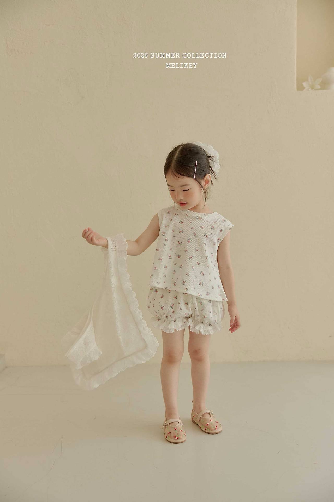 小碎花背心 / 小碎花短褲