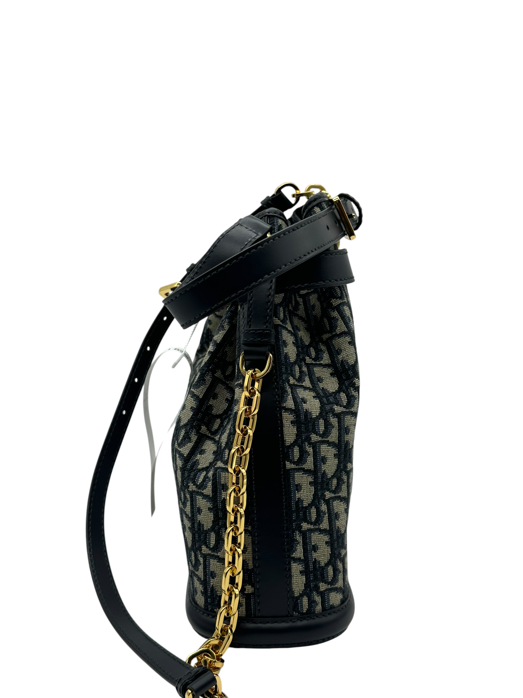 Pre-Owned DIOR Bucket Bag / Product Code: 26052410