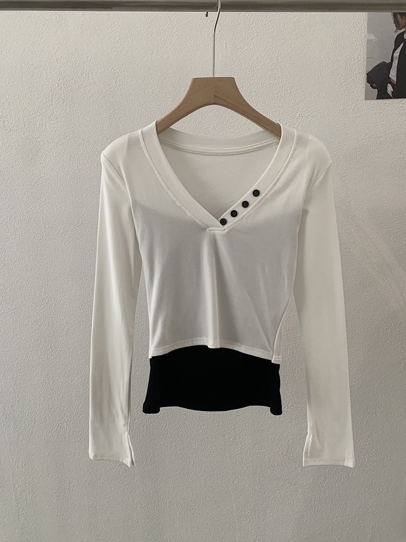 纯欲风V领纽扣假两件长袖T恤 