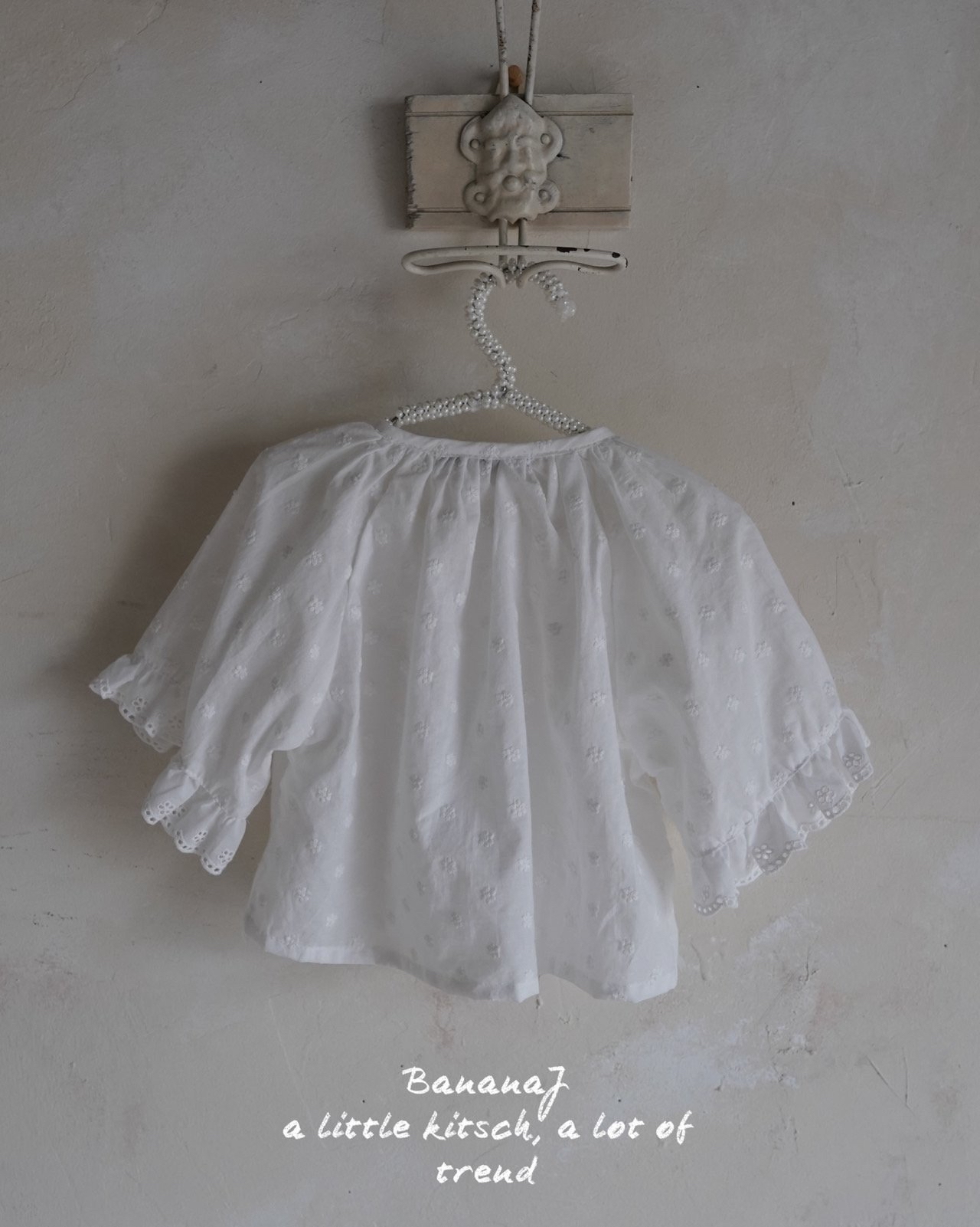 Bananaj | Flower shirt (Ivory L 110-120)
