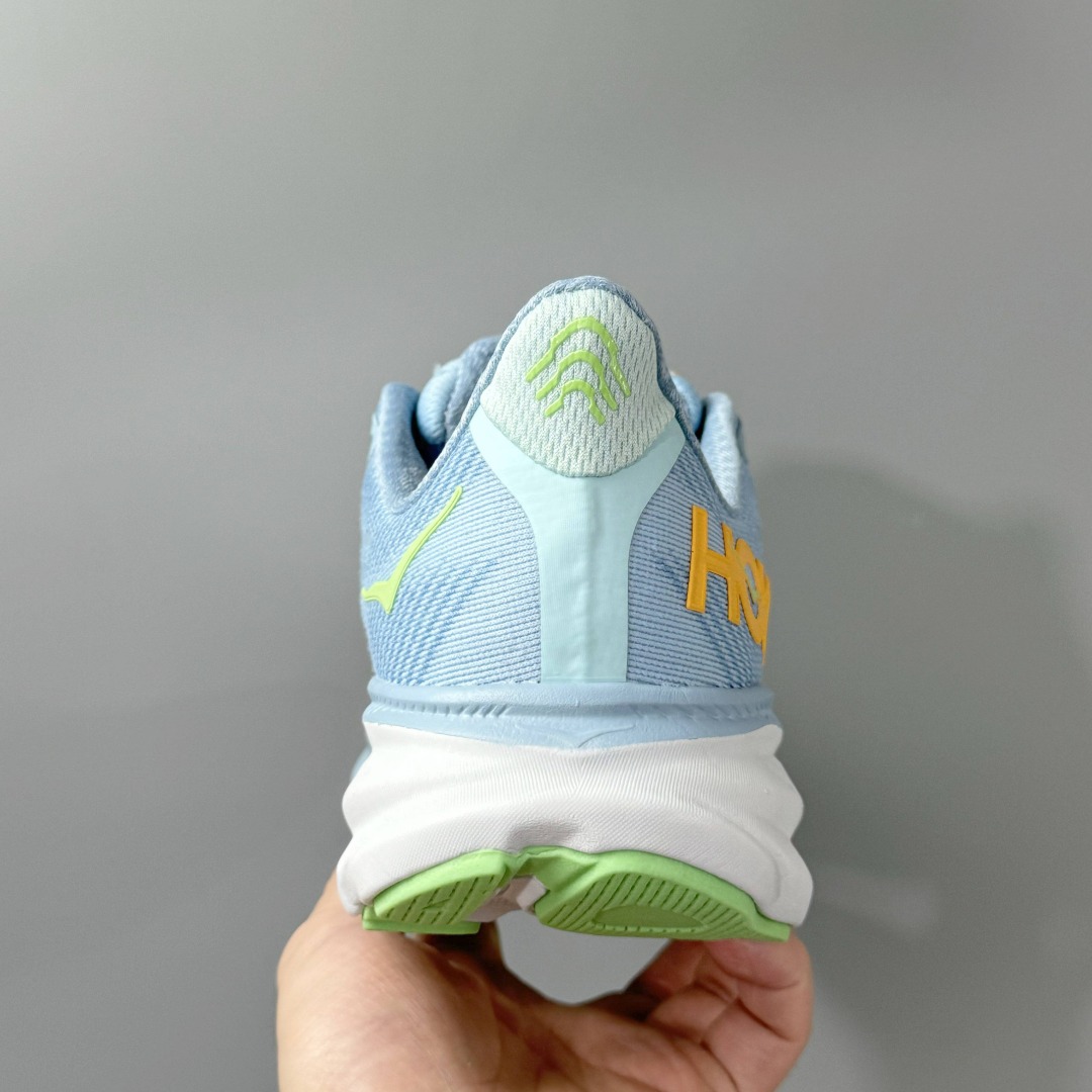 HOKA ONE ONE Clifton 9