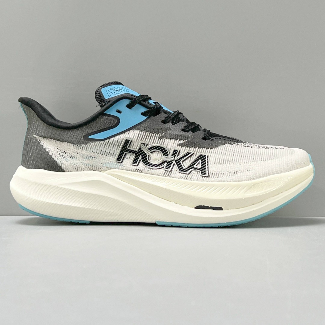 HOKA Rocket X 3