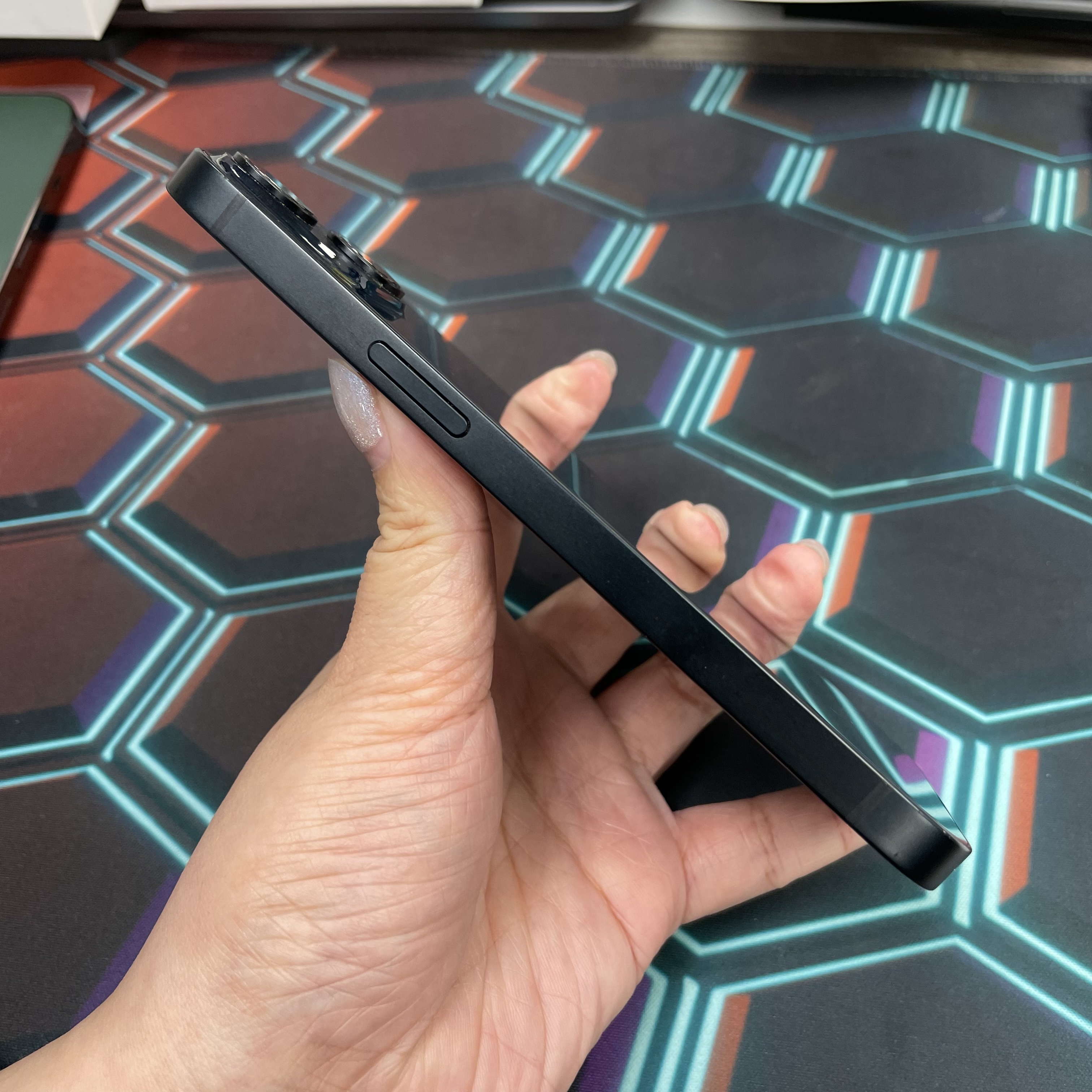 *6999 14 勁靚機 128GB 電93 黑色 black