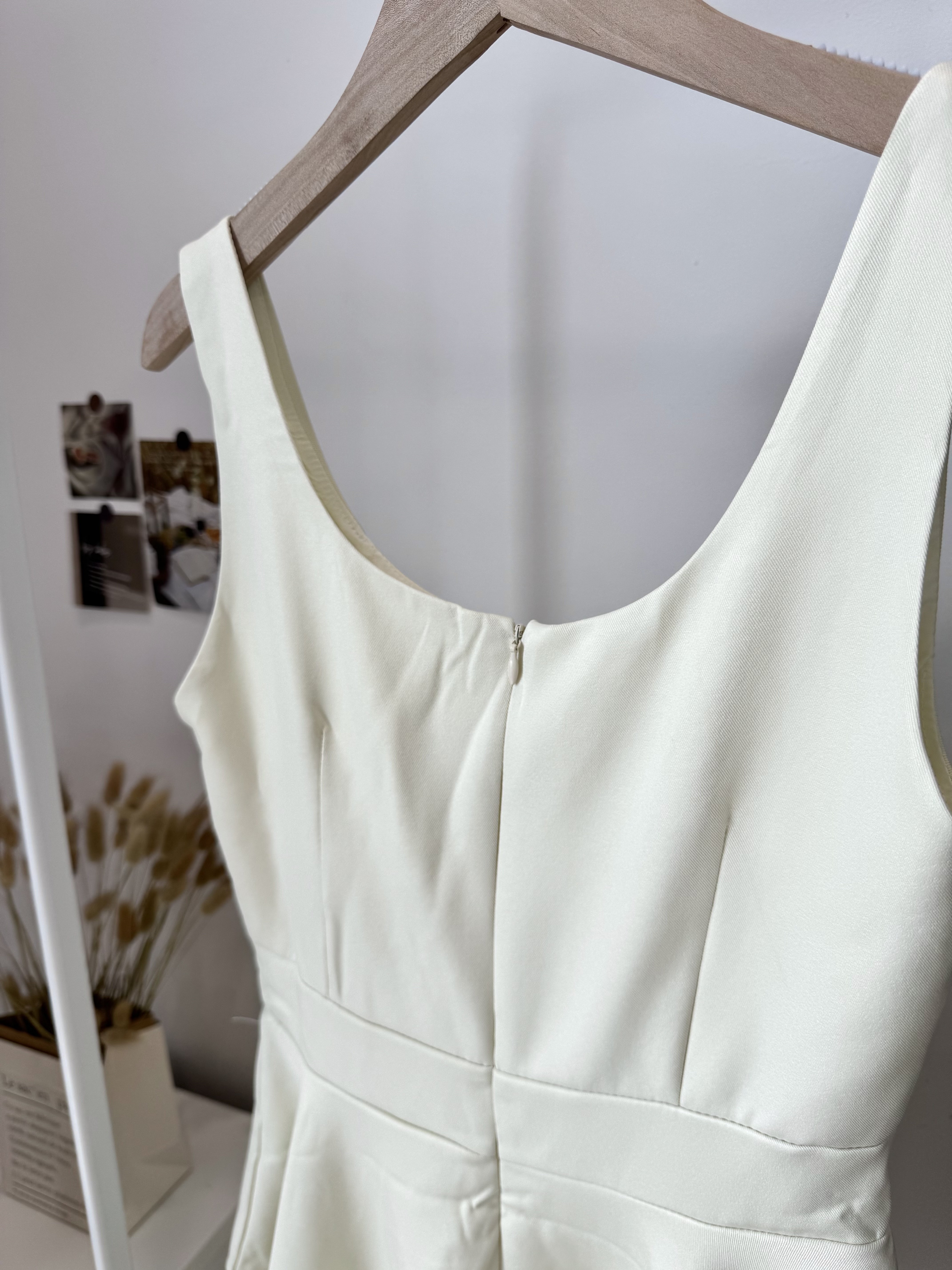 Mavis Dress 法式宽肩A字气质连衣裙 （ 2 Colours )