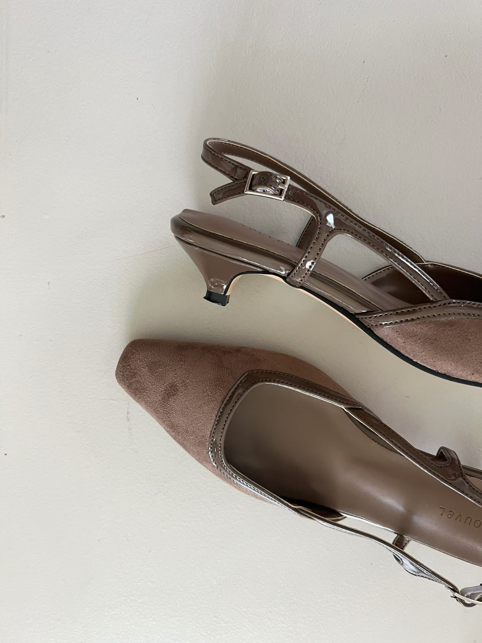 ♥︎秋冬絨面Slingback pumps (踭高4cm)