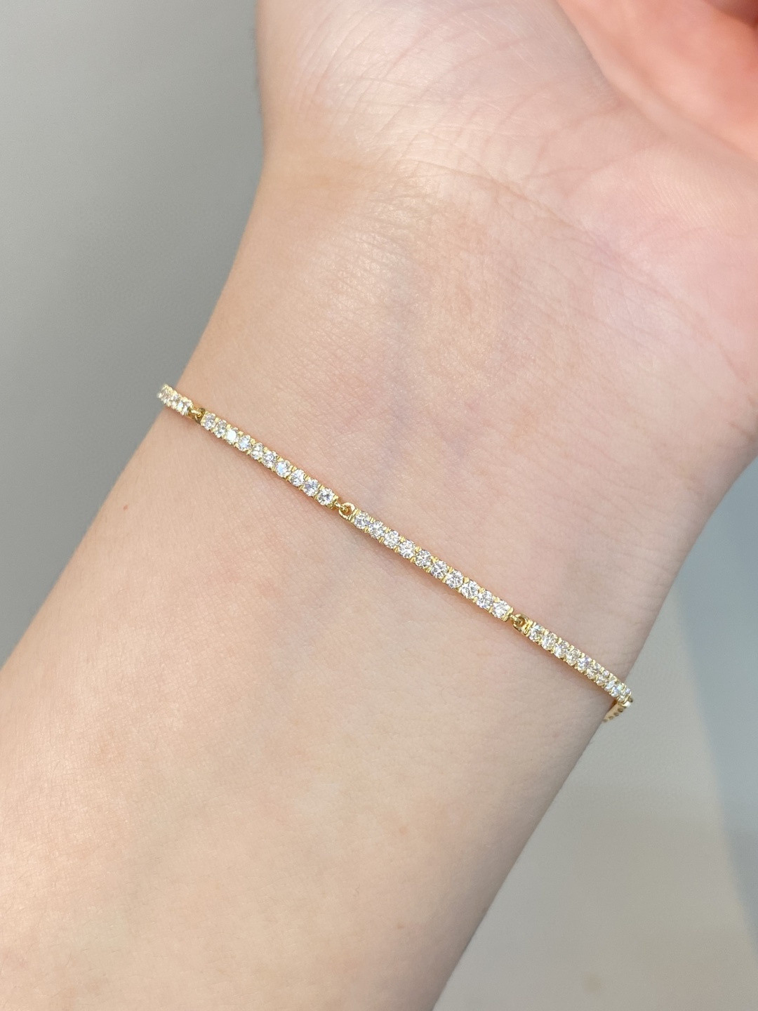 18K Diamond Bracelet 