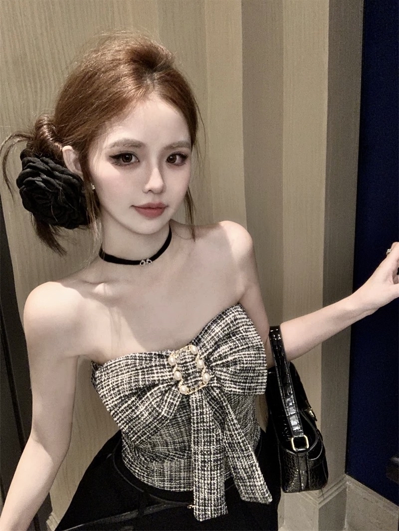 蝴蝶結裝飾斜紋軟無肩帶上衣