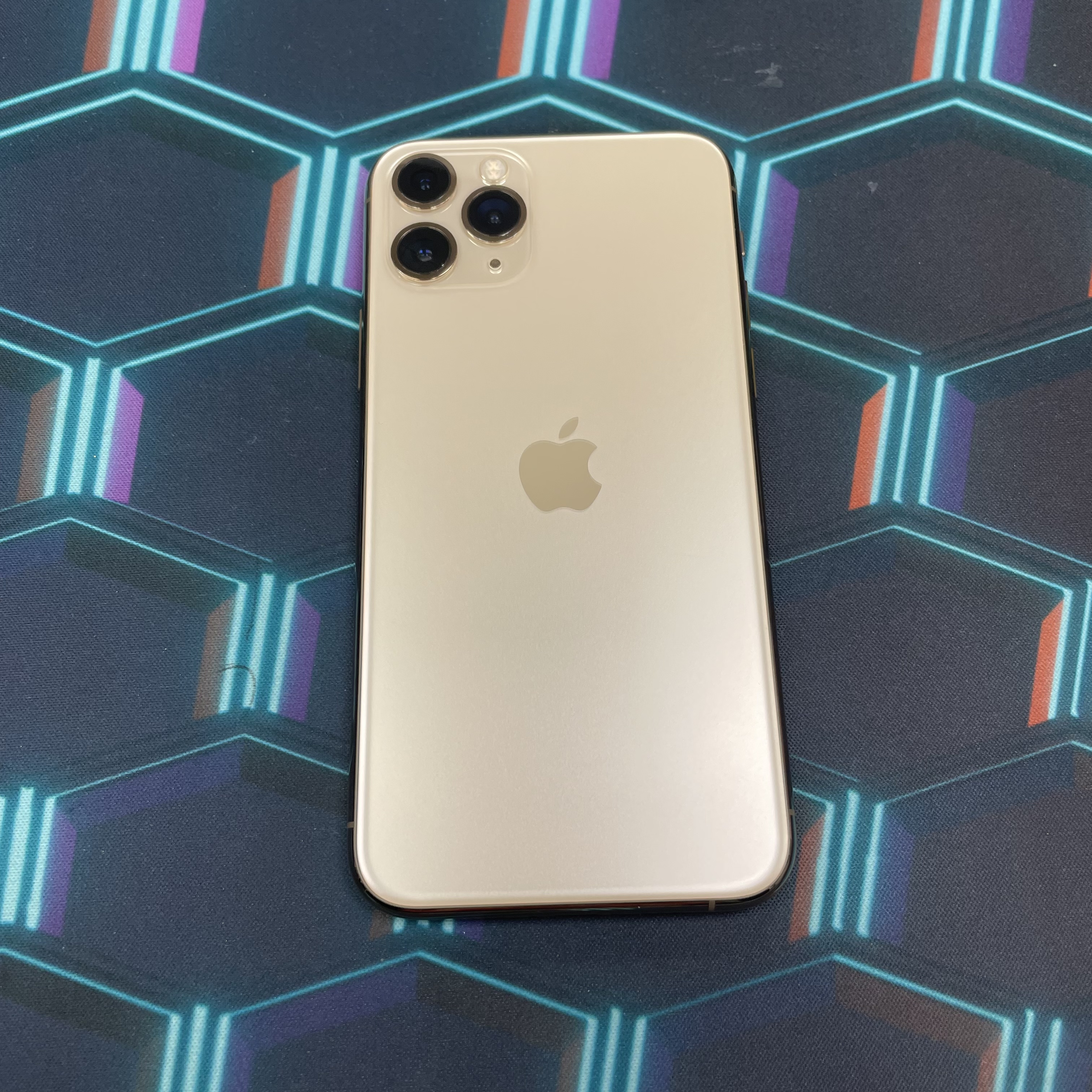 *6503 11 pro 完美機 64GB 電77 金色 gold