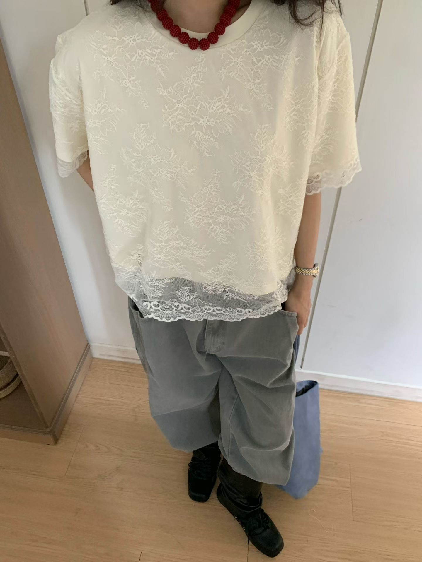 Tara by motion 波浪腳Lace Top