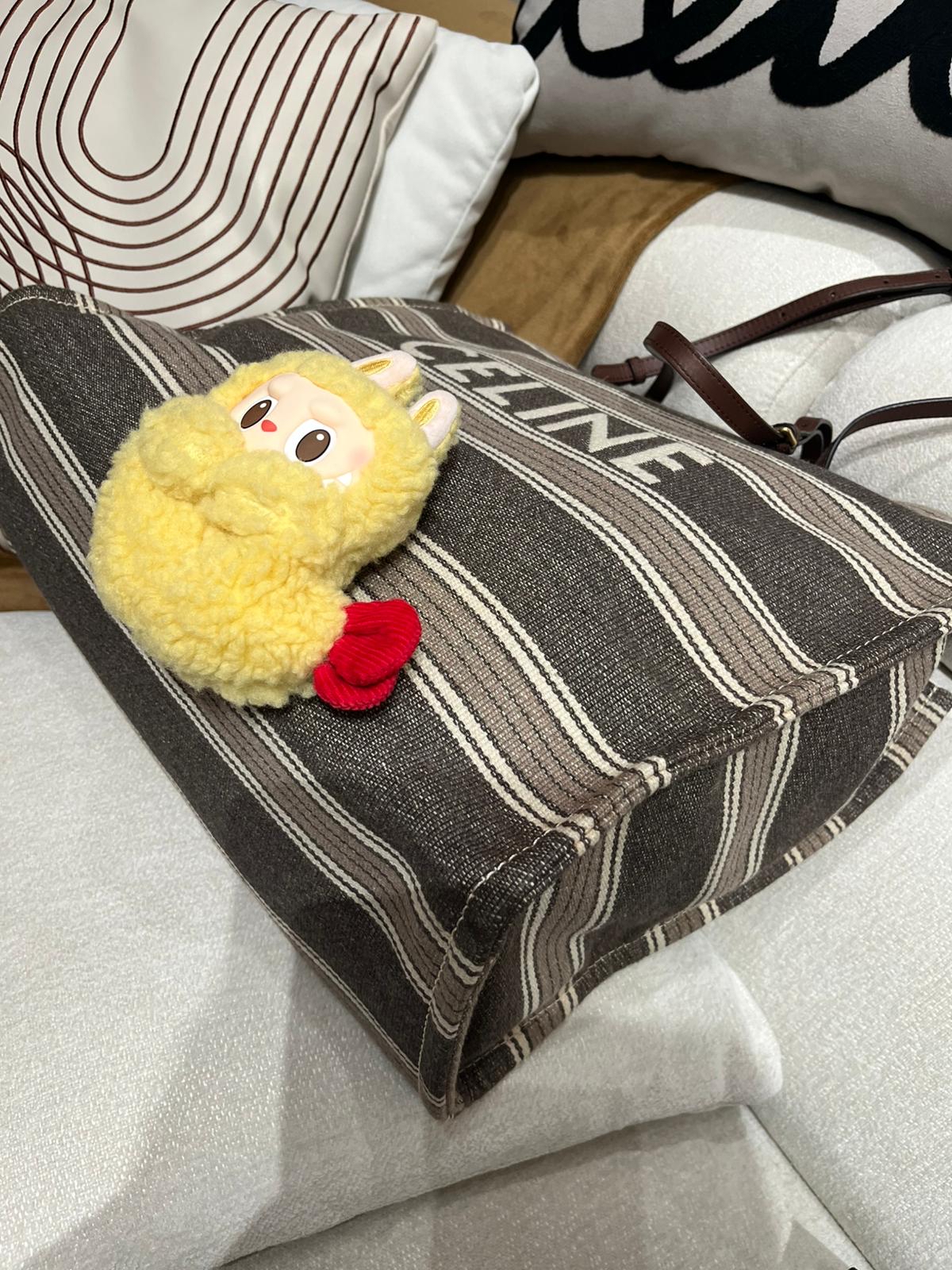 Celine Squared Cabas tote Bag  100%Authentic, 98%new✅dust bag 