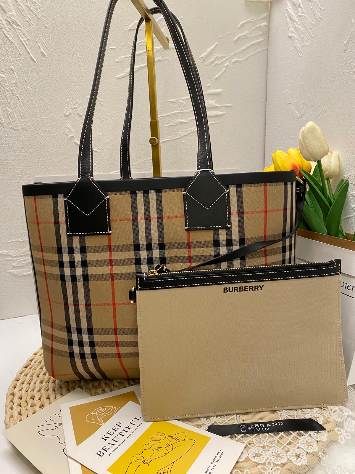 Burberry Label Print Cotton London Tote Bag (Reversible)