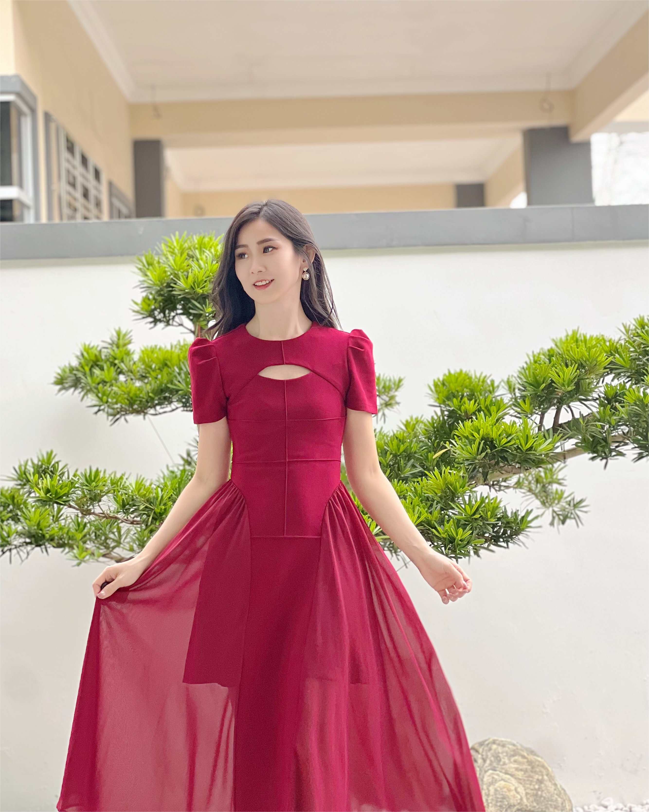 5052 Midnight Princess Silhouette Midi Dress -Maroon