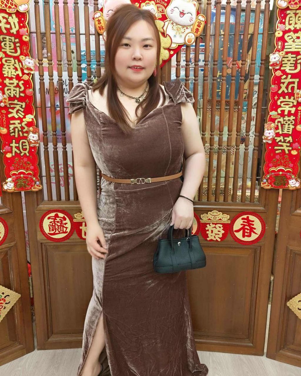 TT708 高级绒布蝴蝶结肩设计礼服