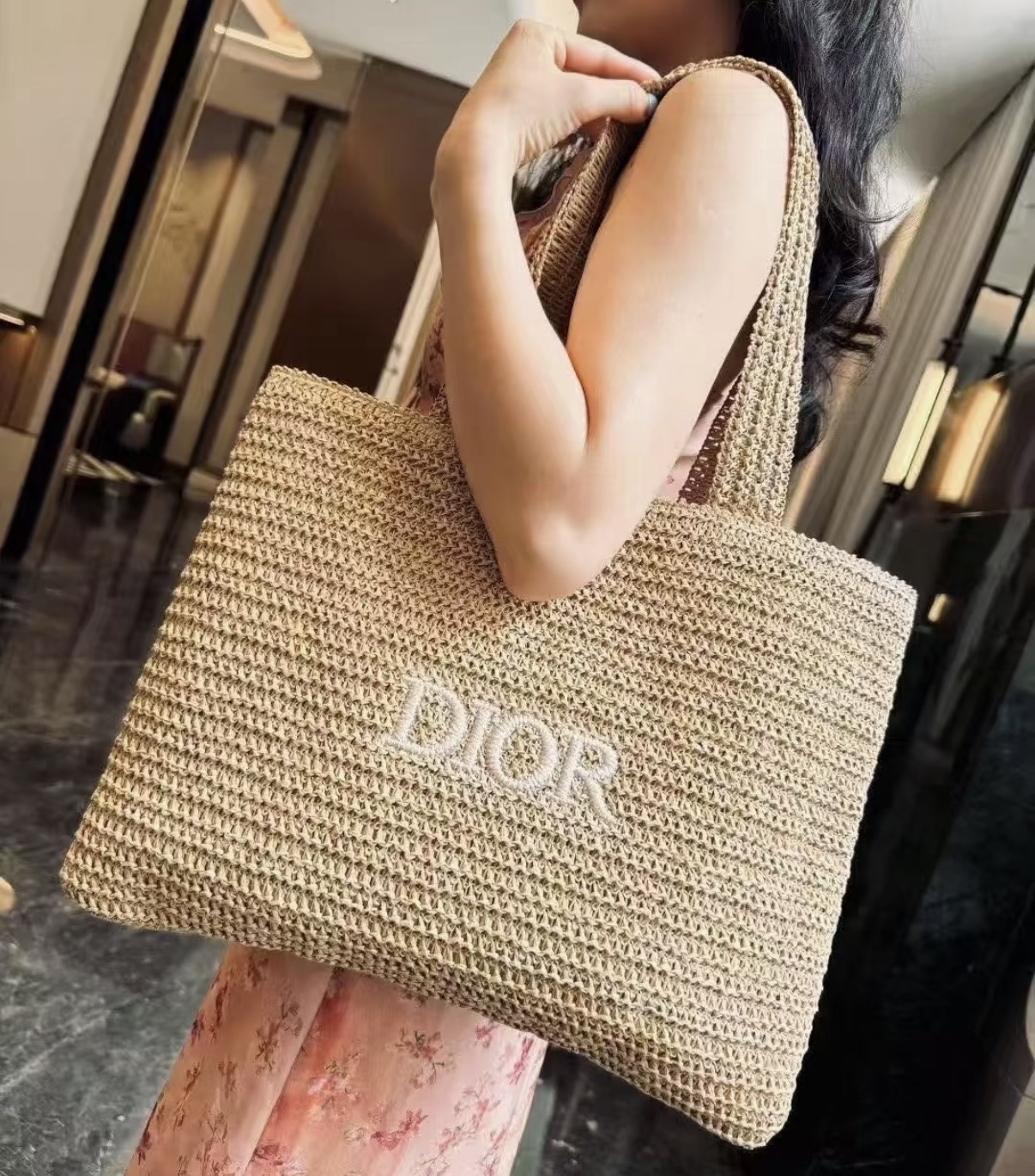 Dior Beauty編織草袋