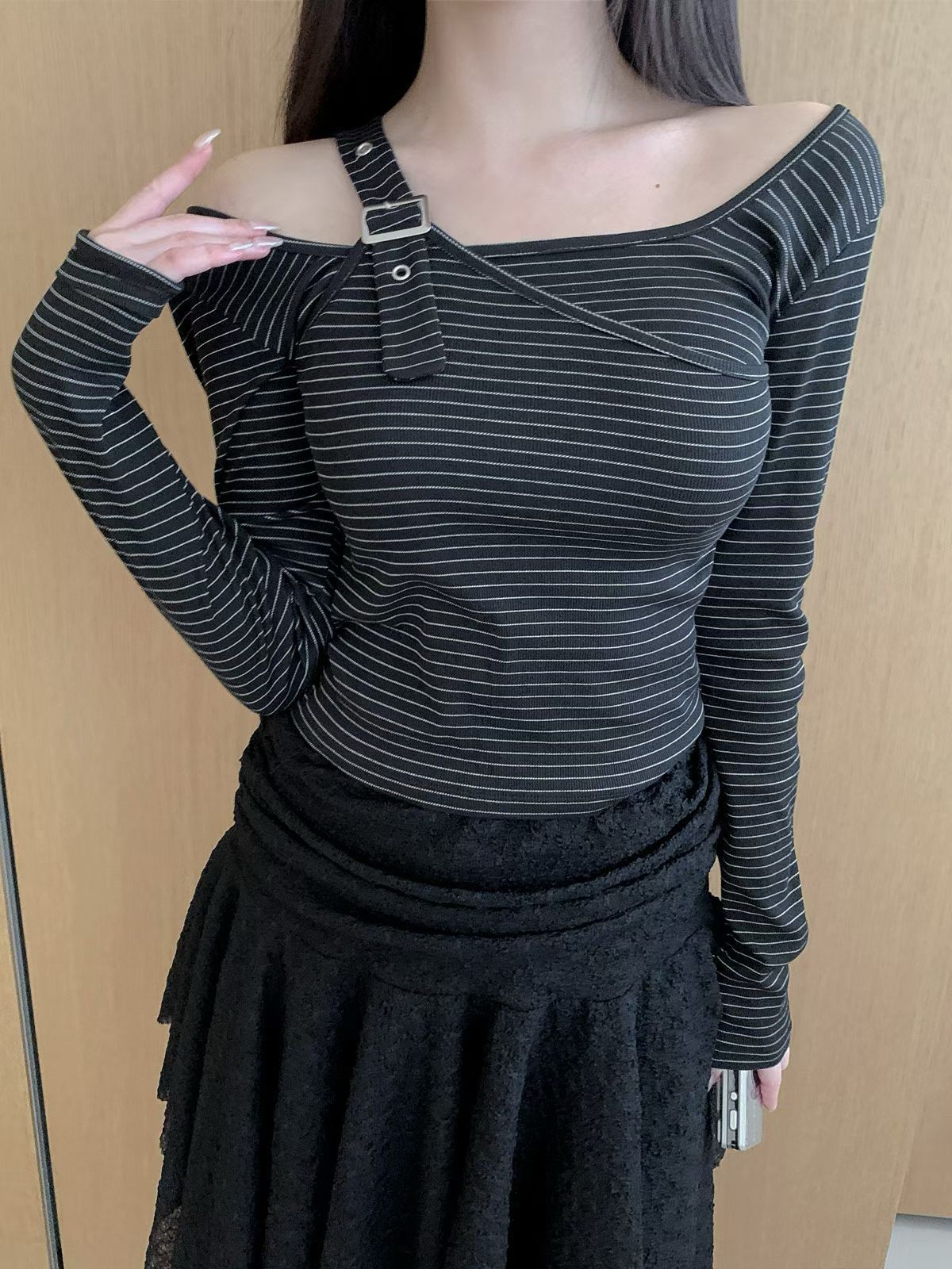 假兩件扣帶Top