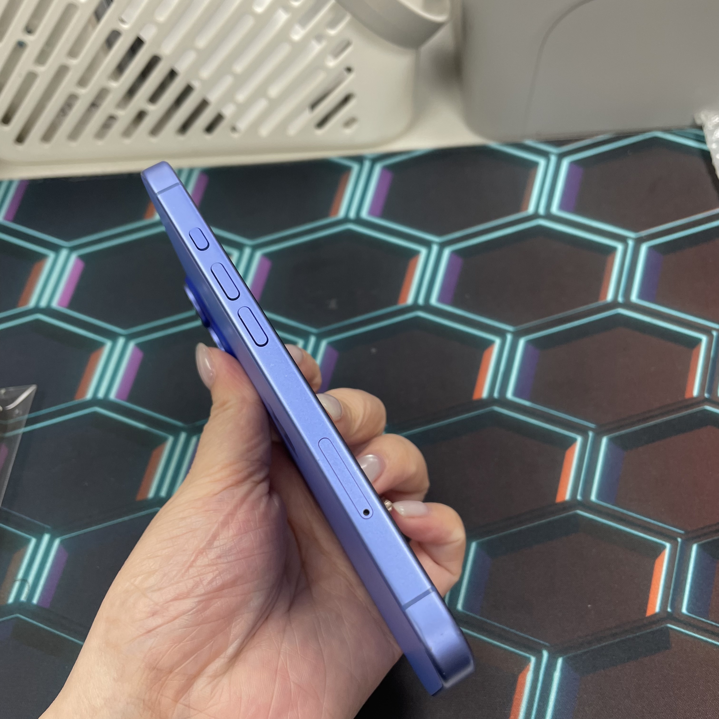 *6551 16 勁靚機 256GB 電89 藍色 blue