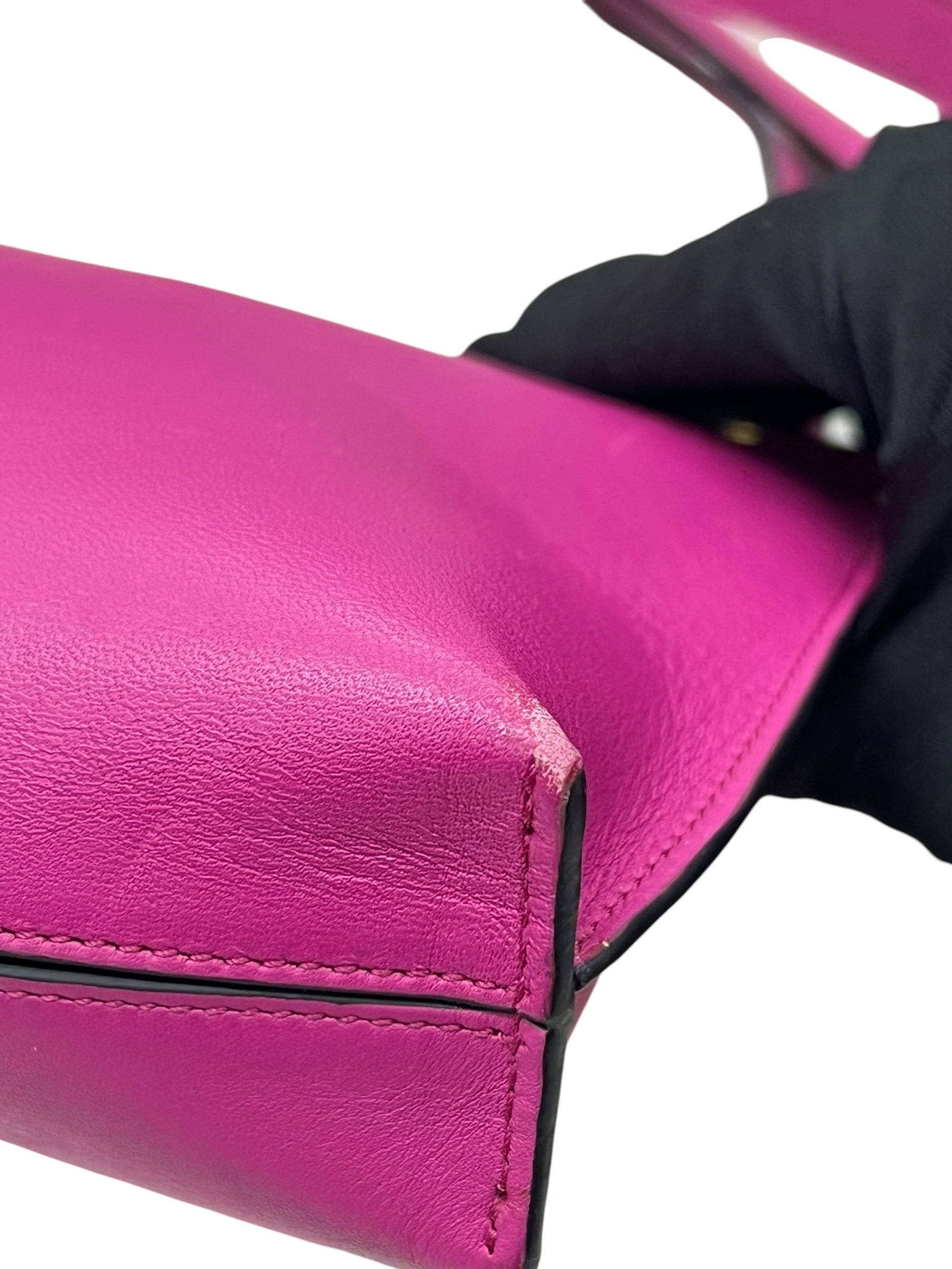 Pre-Owned LOEWE Anagram T Pouch / Product Code: 072907