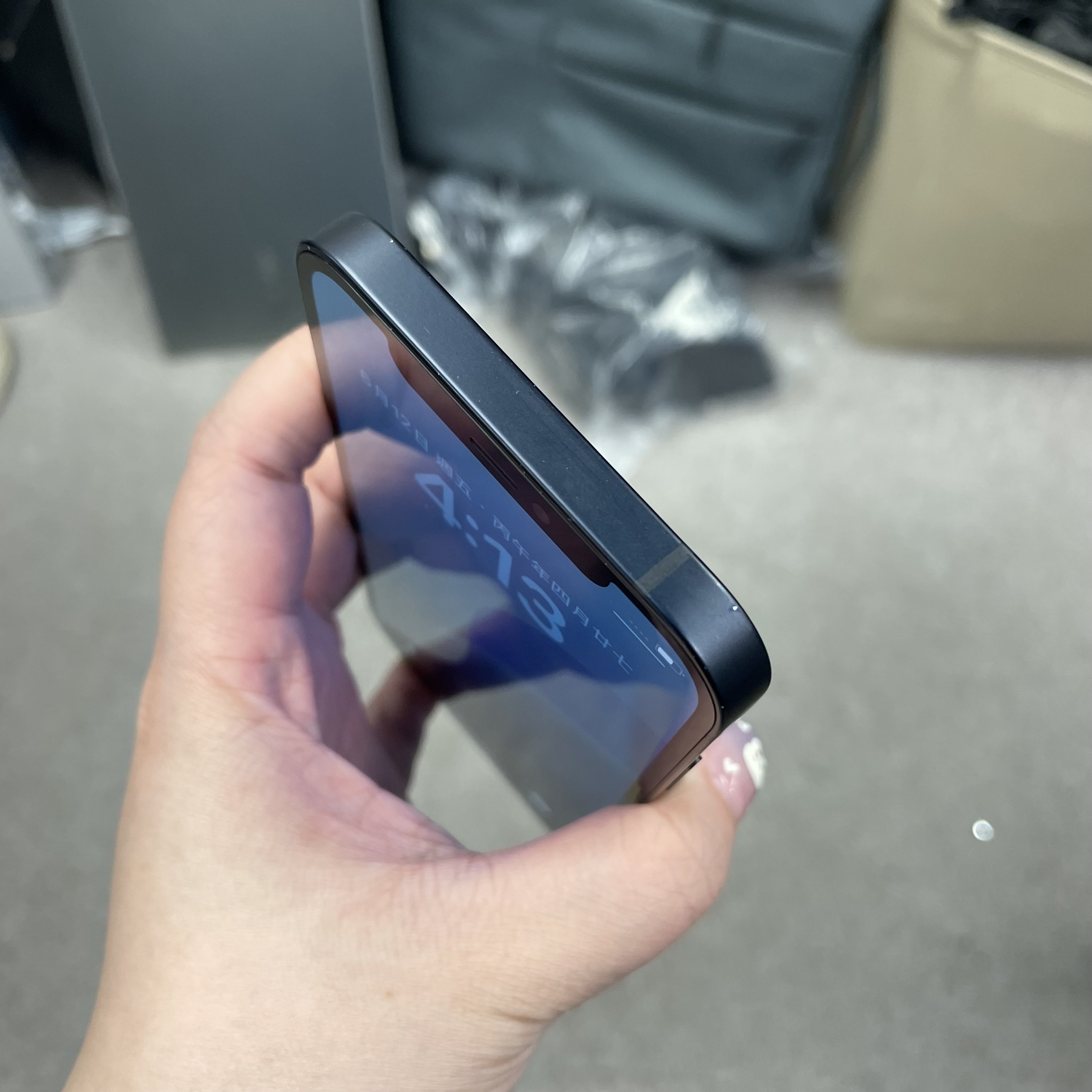 *6751 12 勁靚機 128GB 電84 黑色 black