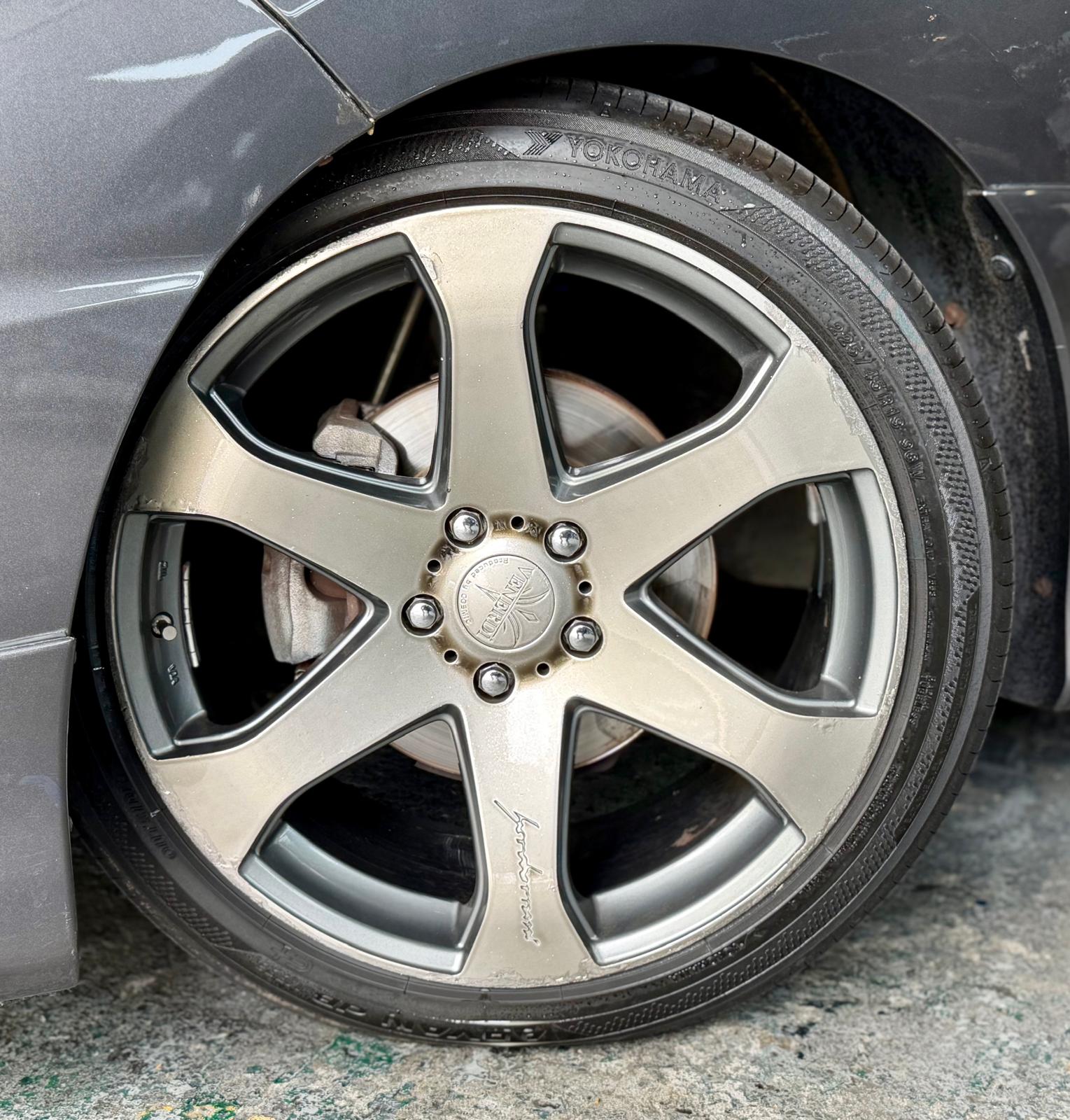 Toyota Estima 2.4 2010