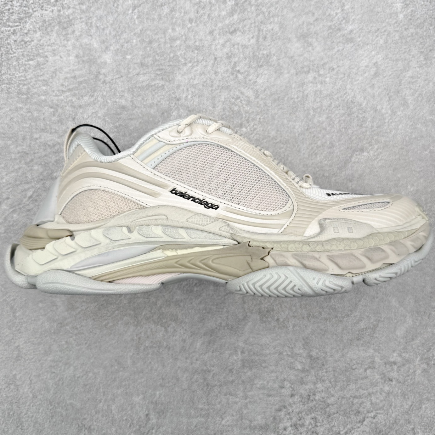 Balenciaga Triple S.2 Gradient 