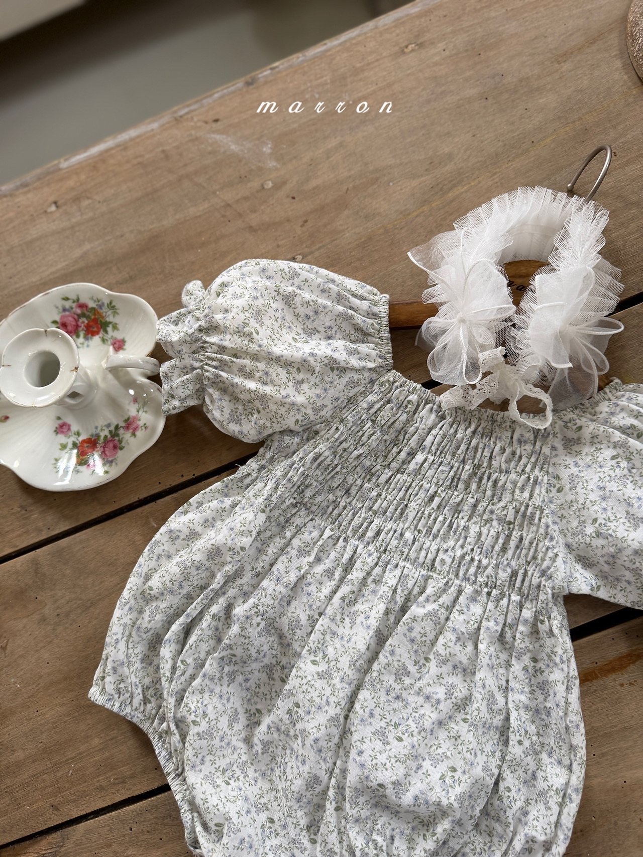 ☀️預訂 韓國直送☀️🇰🇷Marron兩色花卉束胸泡泡袖包屁衣