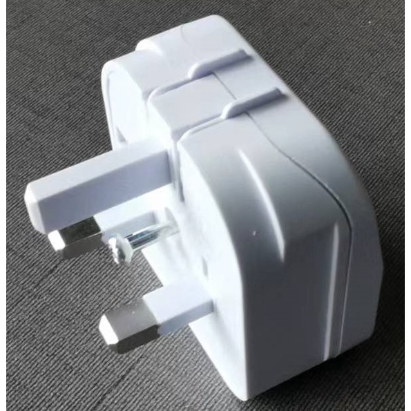 2flat pin to 3 pins Socket adaptor convertor with Safety Fuse