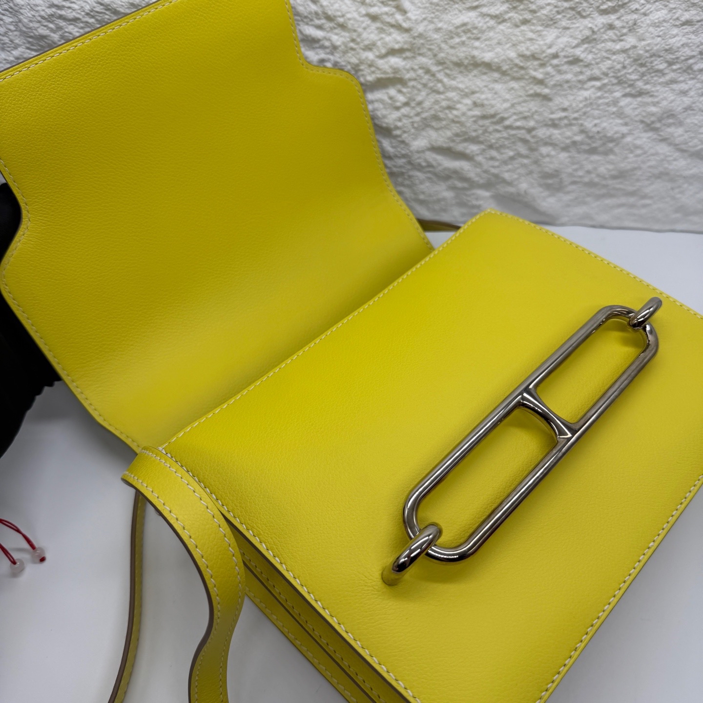 Pre-Owned HERMES Roulis 23 / Stamp D / Product Code : 26040805