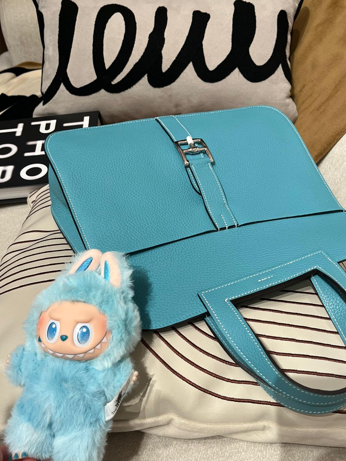 未使用品 HERMES HALZAN 31 Blue Atoll 粒粒牛皮 STAMP T, CLEMENCE,100%Authentic ,Unused ✅strap✅dust bag 