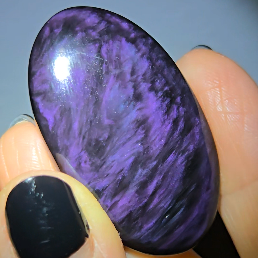 Velvet obsidian cabochon from Mexico - OB14