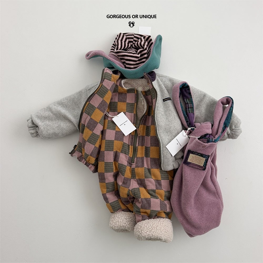 Gou | Square overall