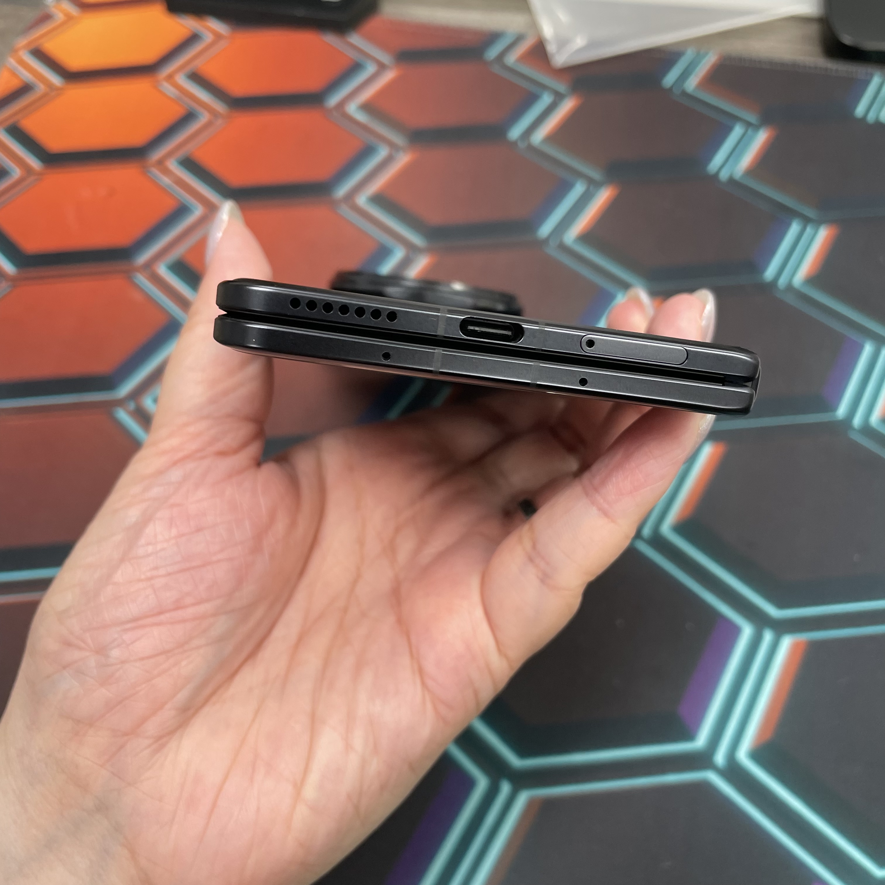 *6891 Honor Magic V5 完美機 16+512GB 黑色 black