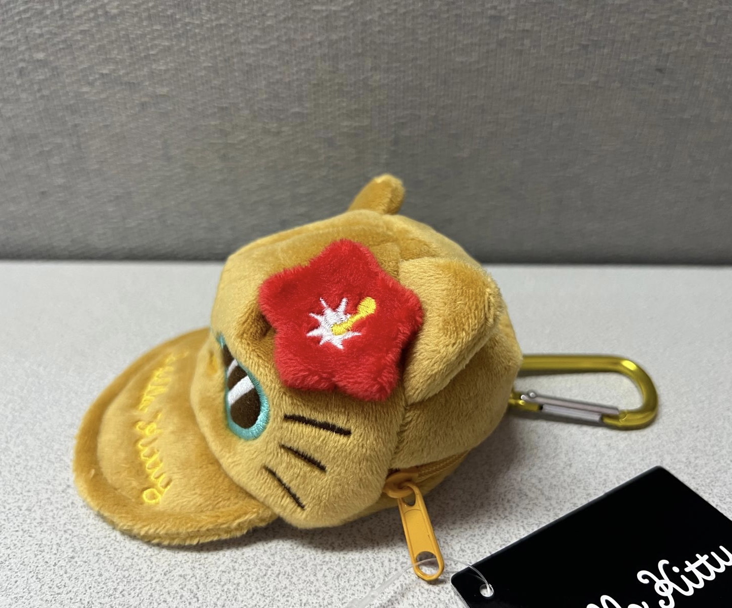 🎌日本直送🎌 Hello Kitty帽造型掛袋