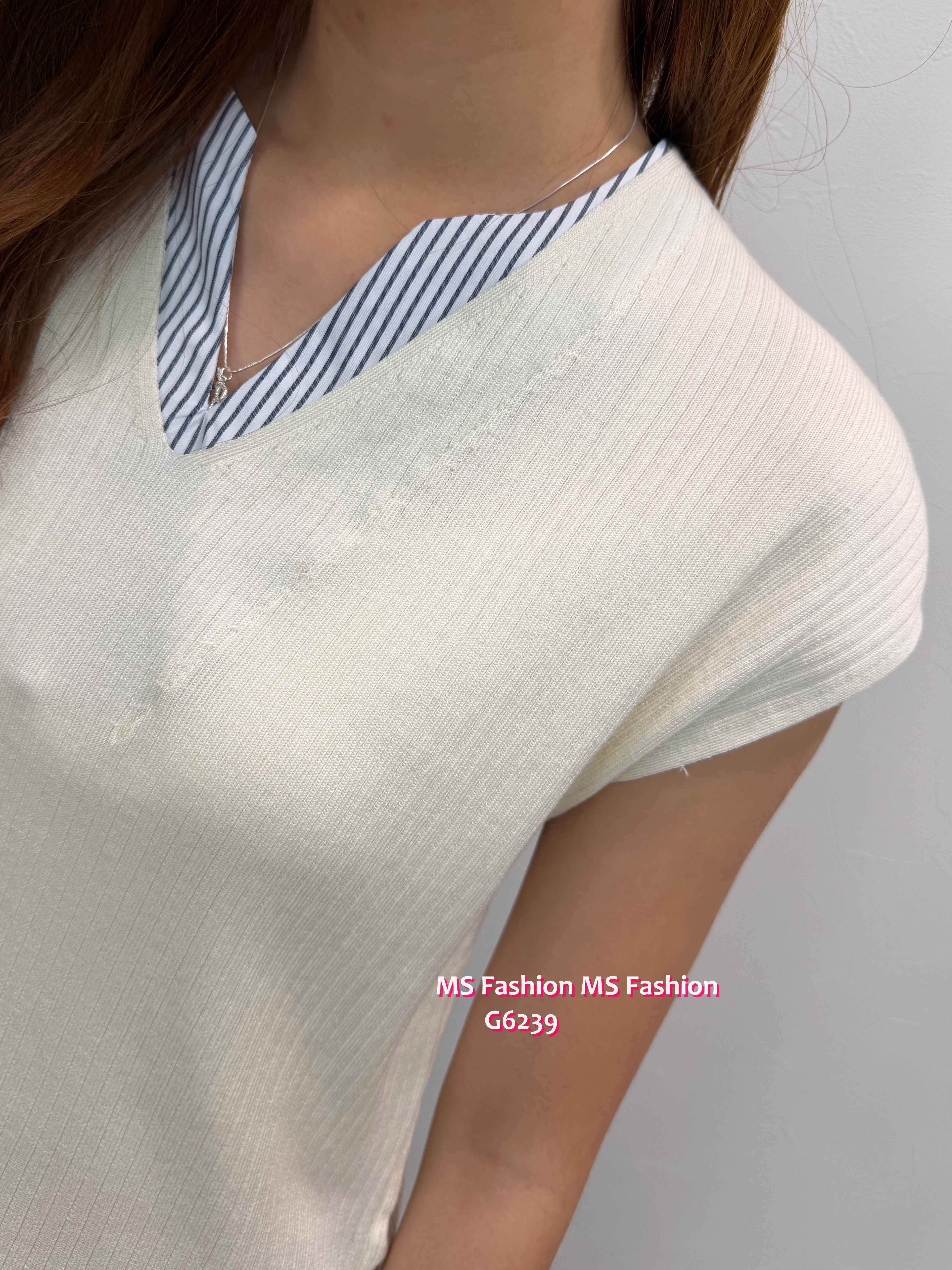 G6239 韓國🇰🇷V領拼布top