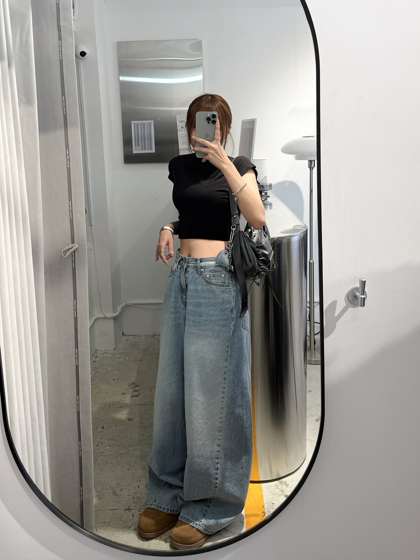 𝐀𝐬𝐲𝐦𝐦𝐞𝐭𝐫𝐢𝐜 𝐩𝐨𝐜𝐤𝐞𝐭 𝐰𝐢𝐝𝐞 𝐥𝐞𝐠 𝐝𝐞𝐧𝐢𝐦 𝐣𝐞𝐚𝐧𝐬