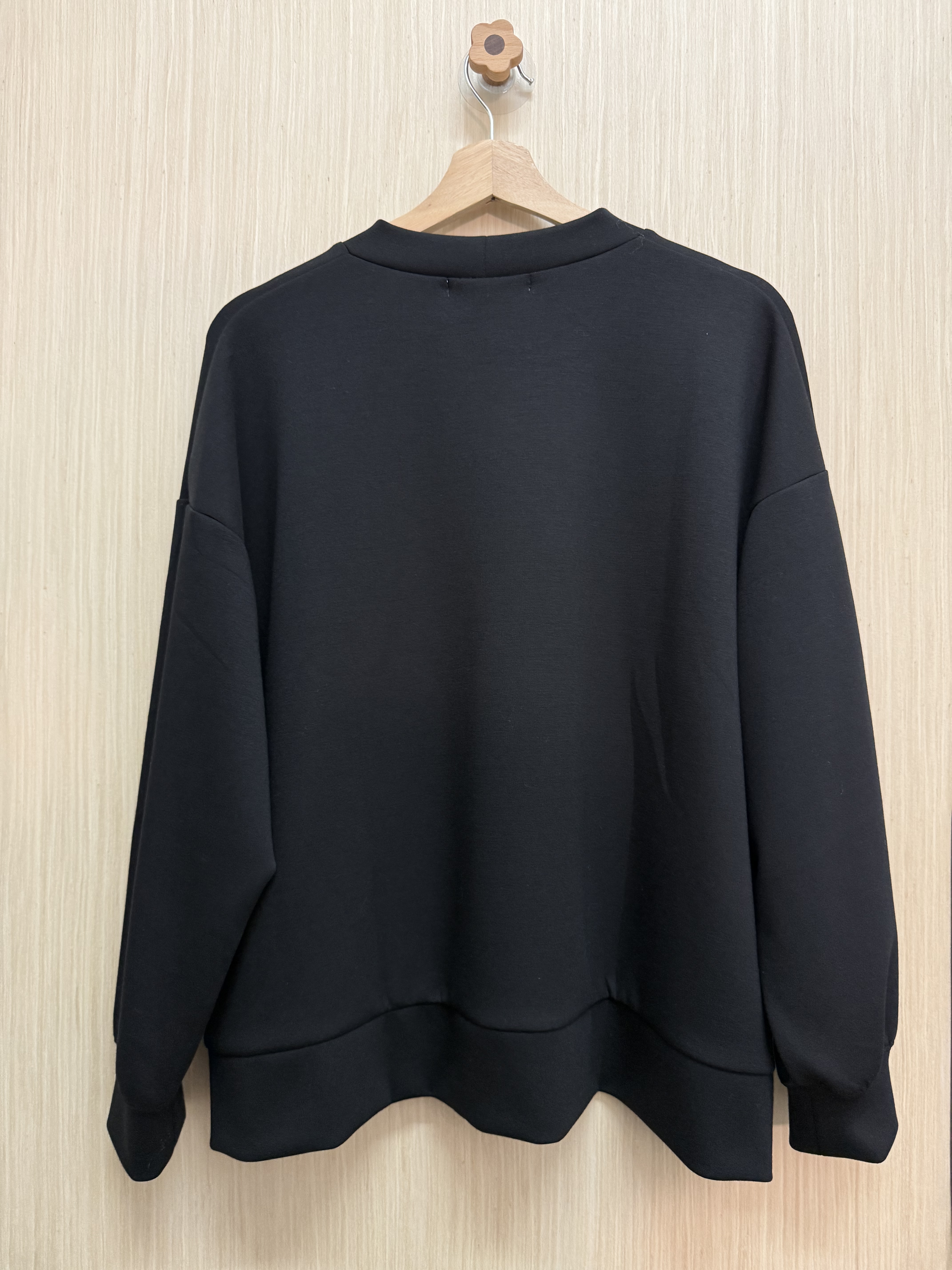 超親膚側啪鈕上衣