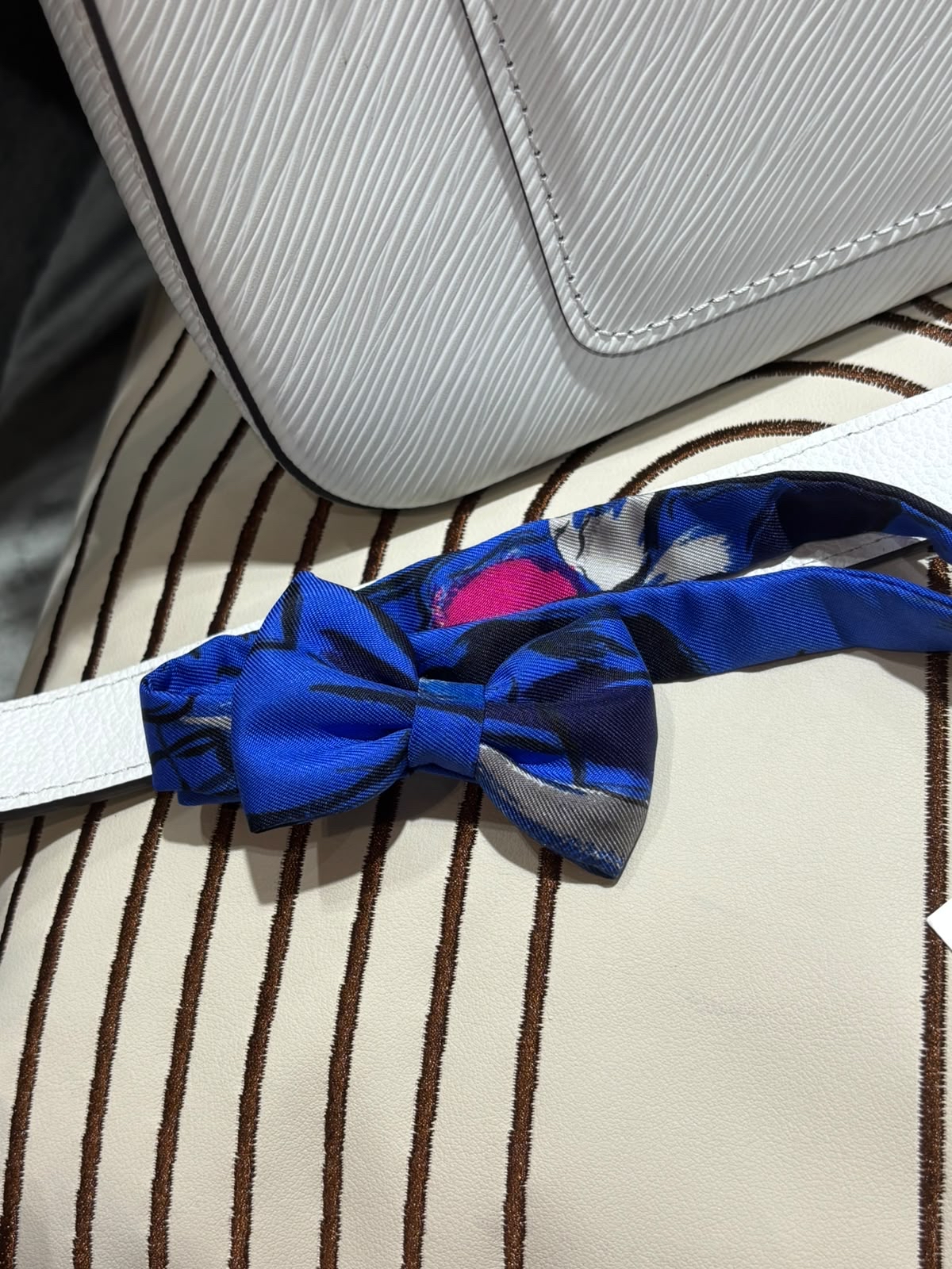HERMES Silk Noeud Papillon Bow Tie 藍色絲質蝴蝶領結 100%Authentic, 98%new  