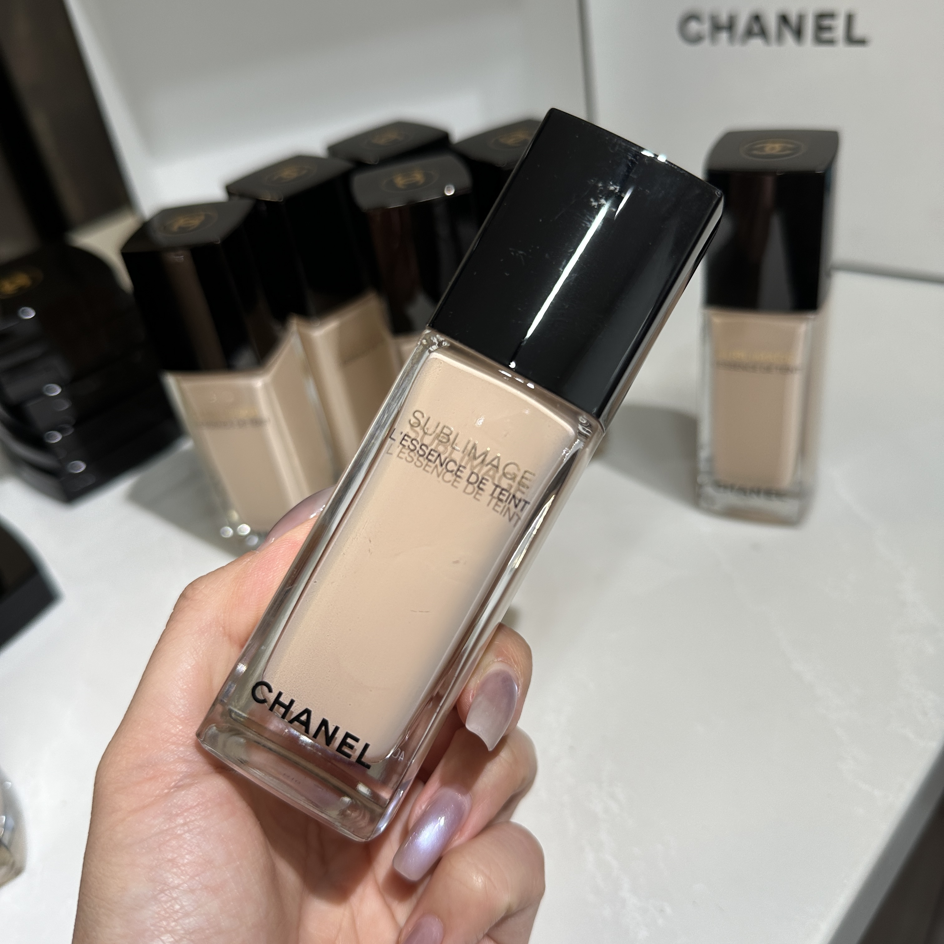 無盒抵買! 🔥Chanel 香奈兒 金鑽粉底 SUBLIMAGE 全效再生精華粉底液