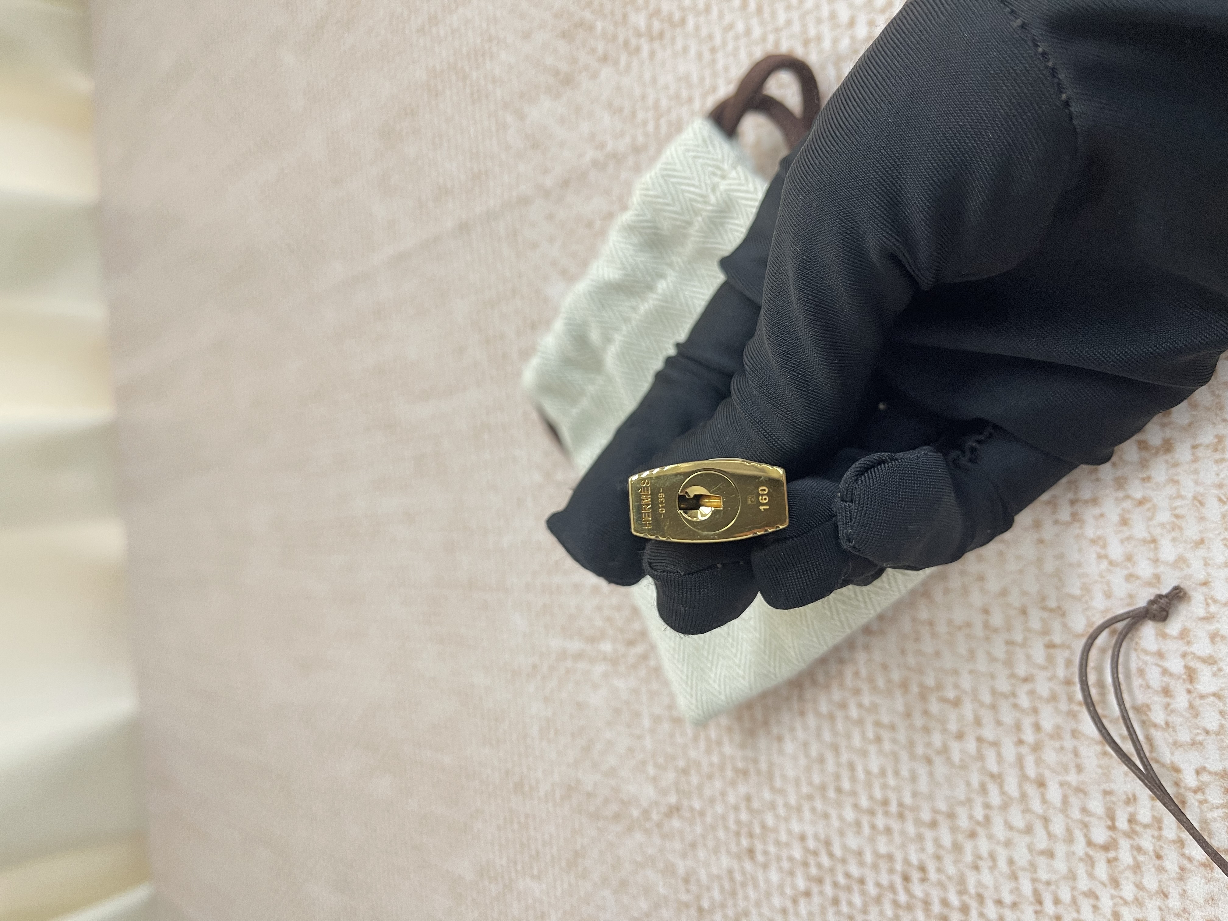 Pre-owned Hermes P18/ Stamp Y/ Product Code: 26031307