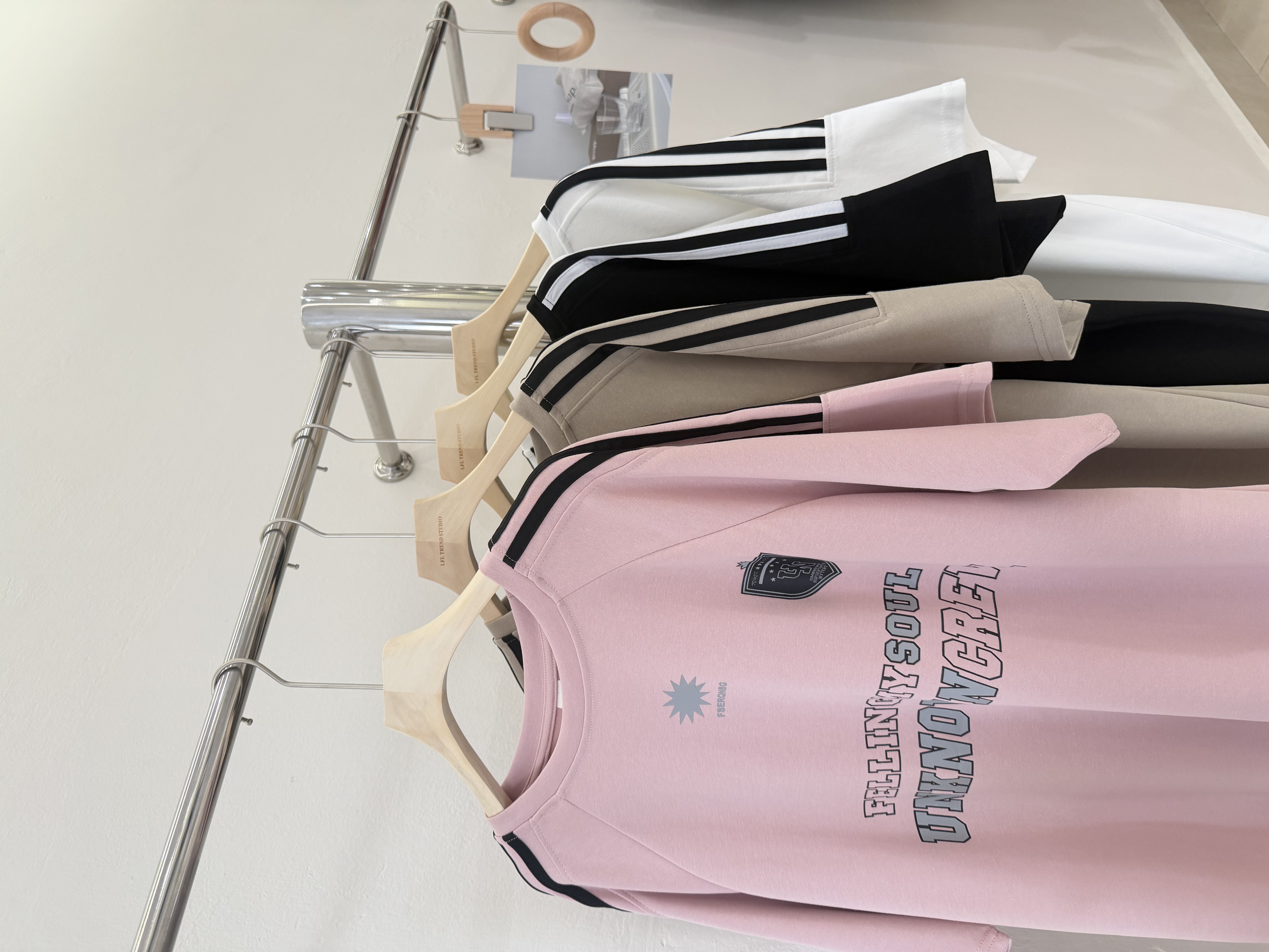 6576 潮流感字母宽松T