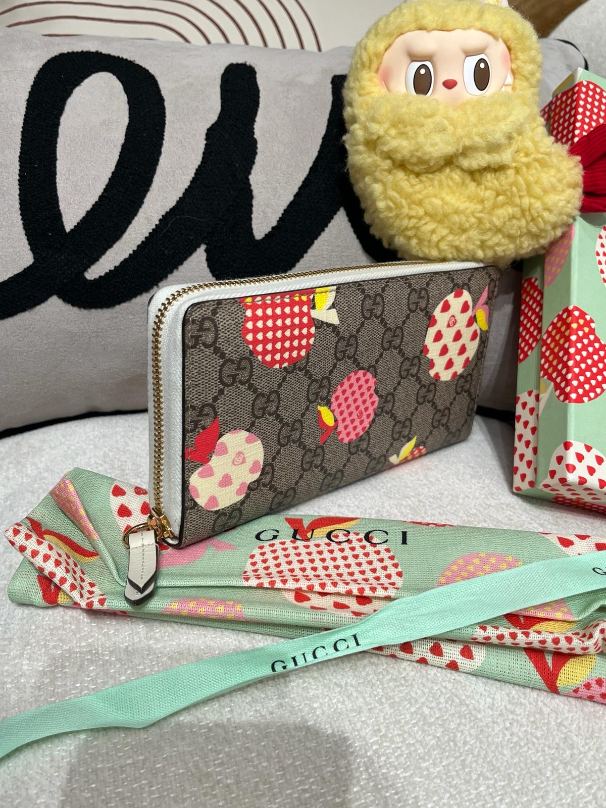 全新 Gucci Long Wallet 663924 Apple Print GG Supreme Beige 100%Authentic, 全新未使用品 ✅dust bag ✅booklet✅box