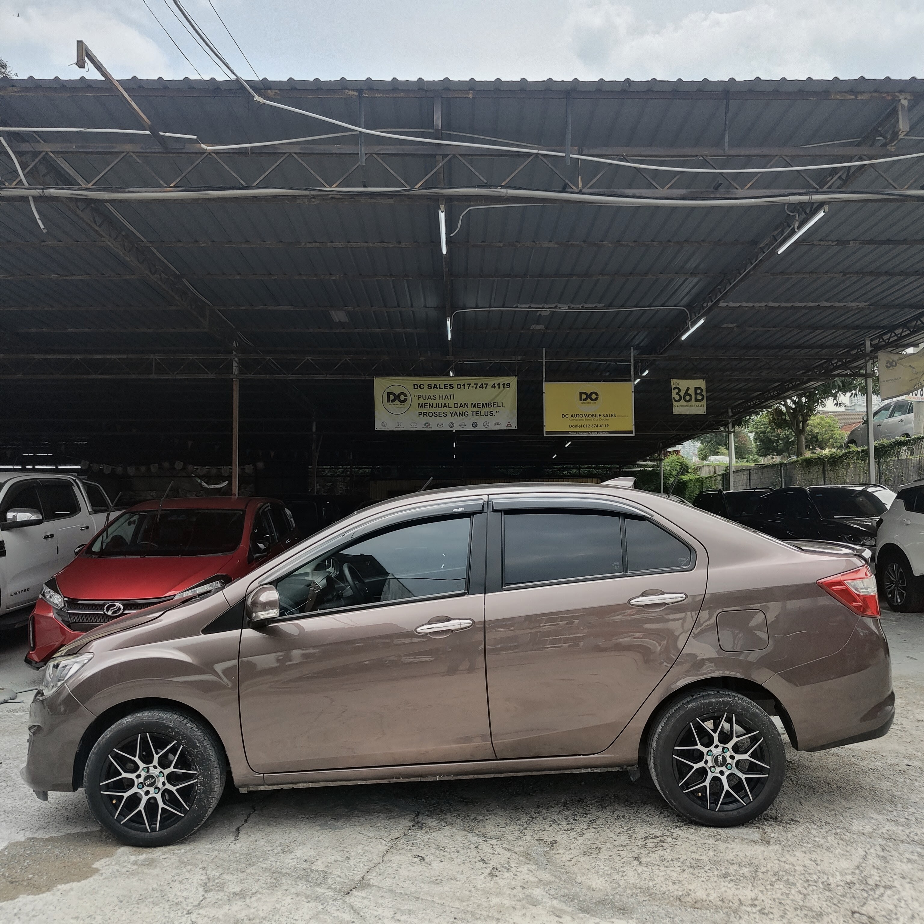 2017 PERODUA BEZZA 1.3 X 